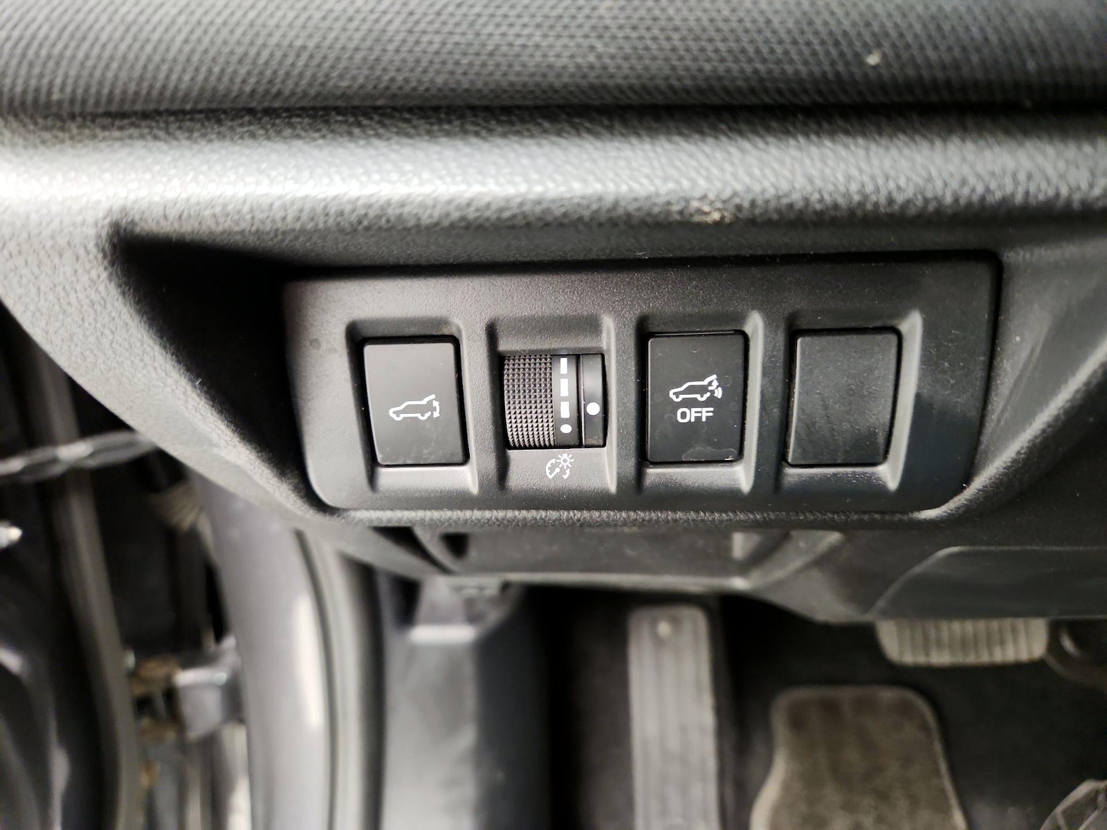 2024 Subaru Outback Premium - Photo 14