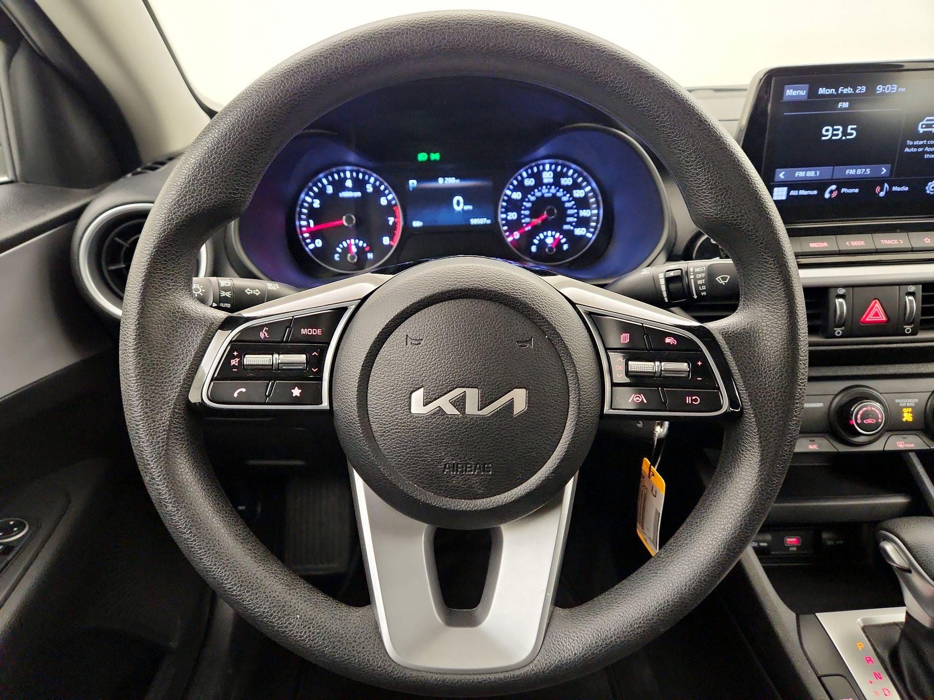 Thumbnail: 2023 Kia Forte - 10