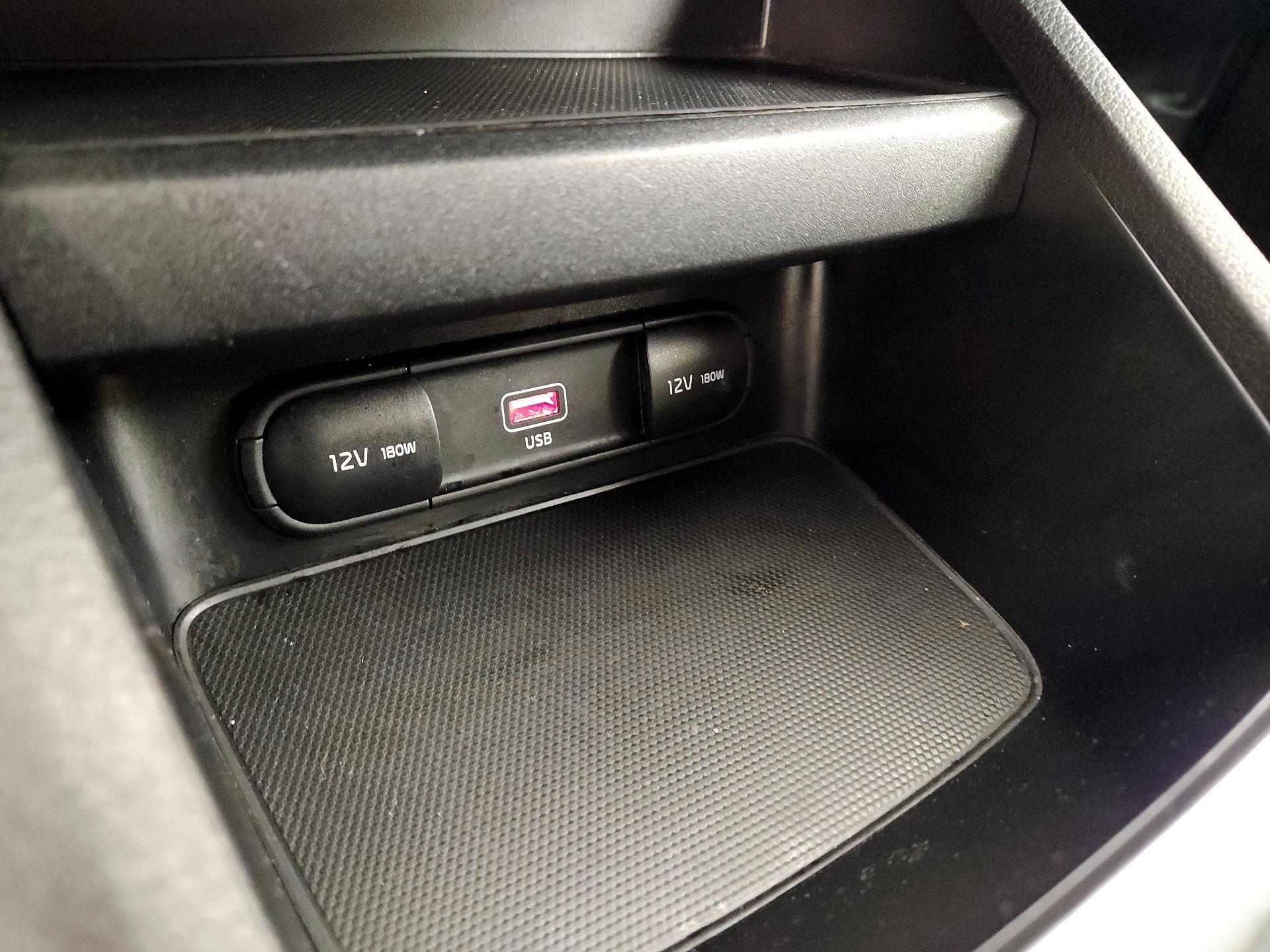 Thumbnail: 2023 Kia Forte - 18