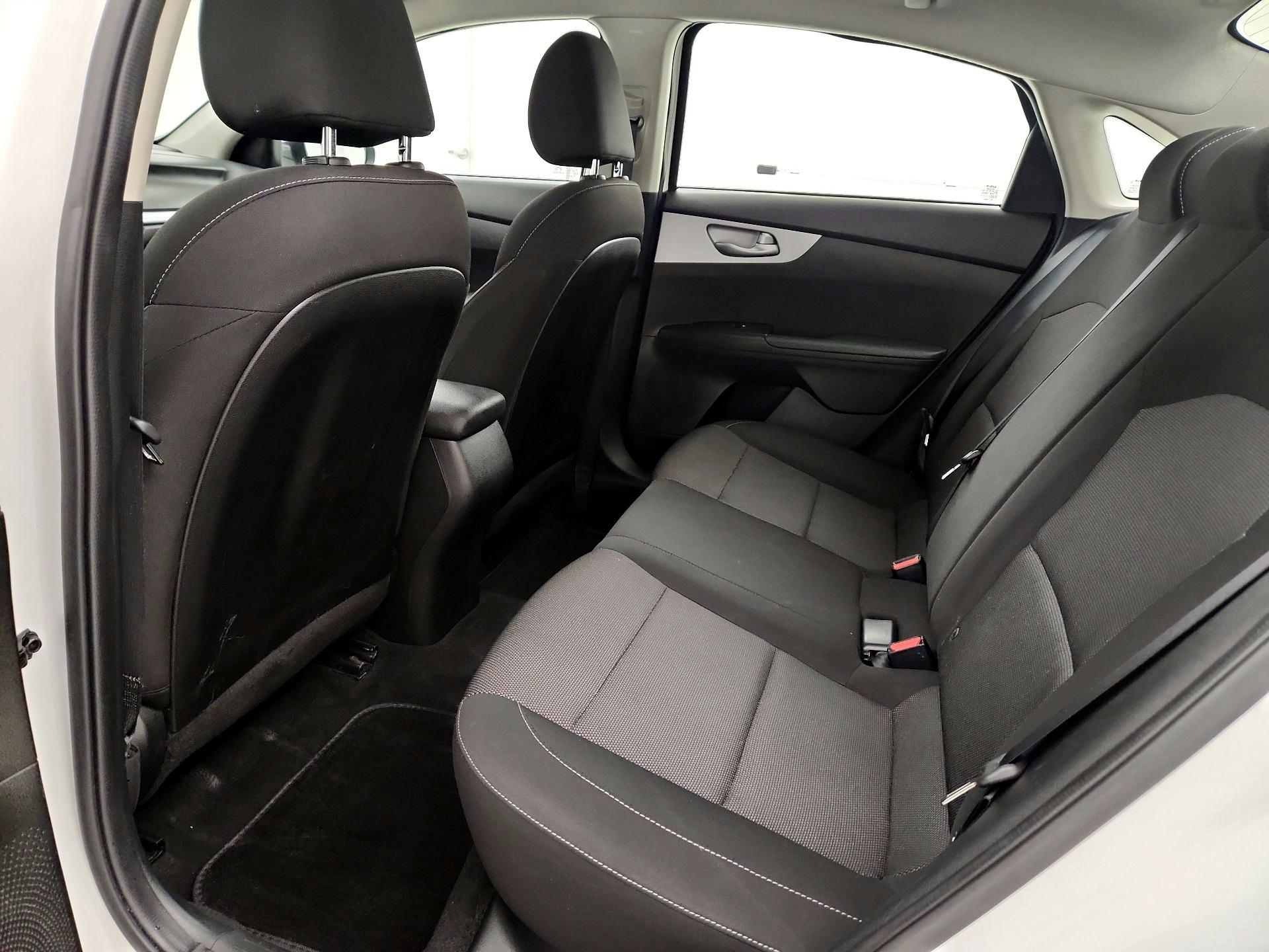 Thumbnail: 2023 Kia Forte - 19