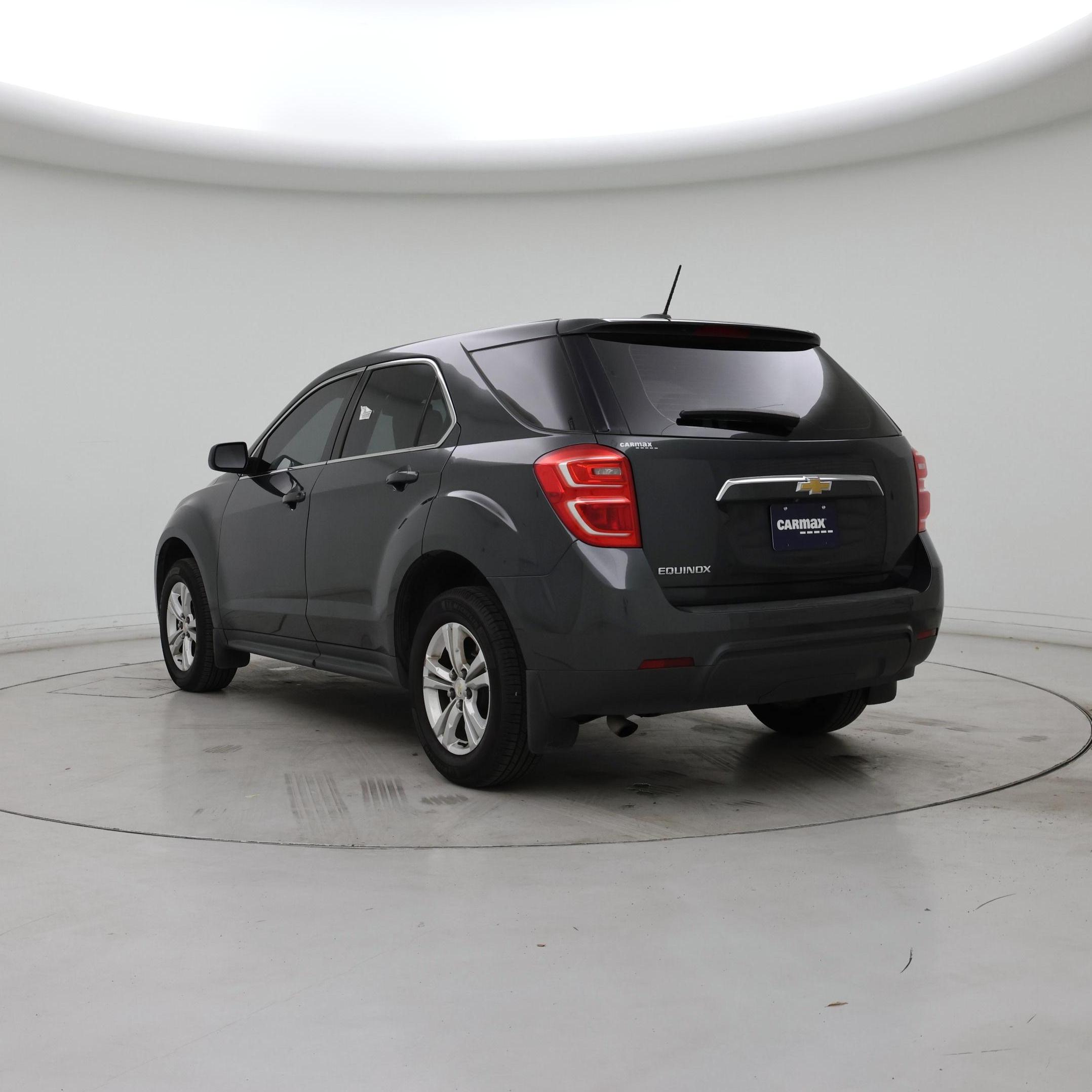 Thumbnail: 2017 Chevrolet Equinox - 2