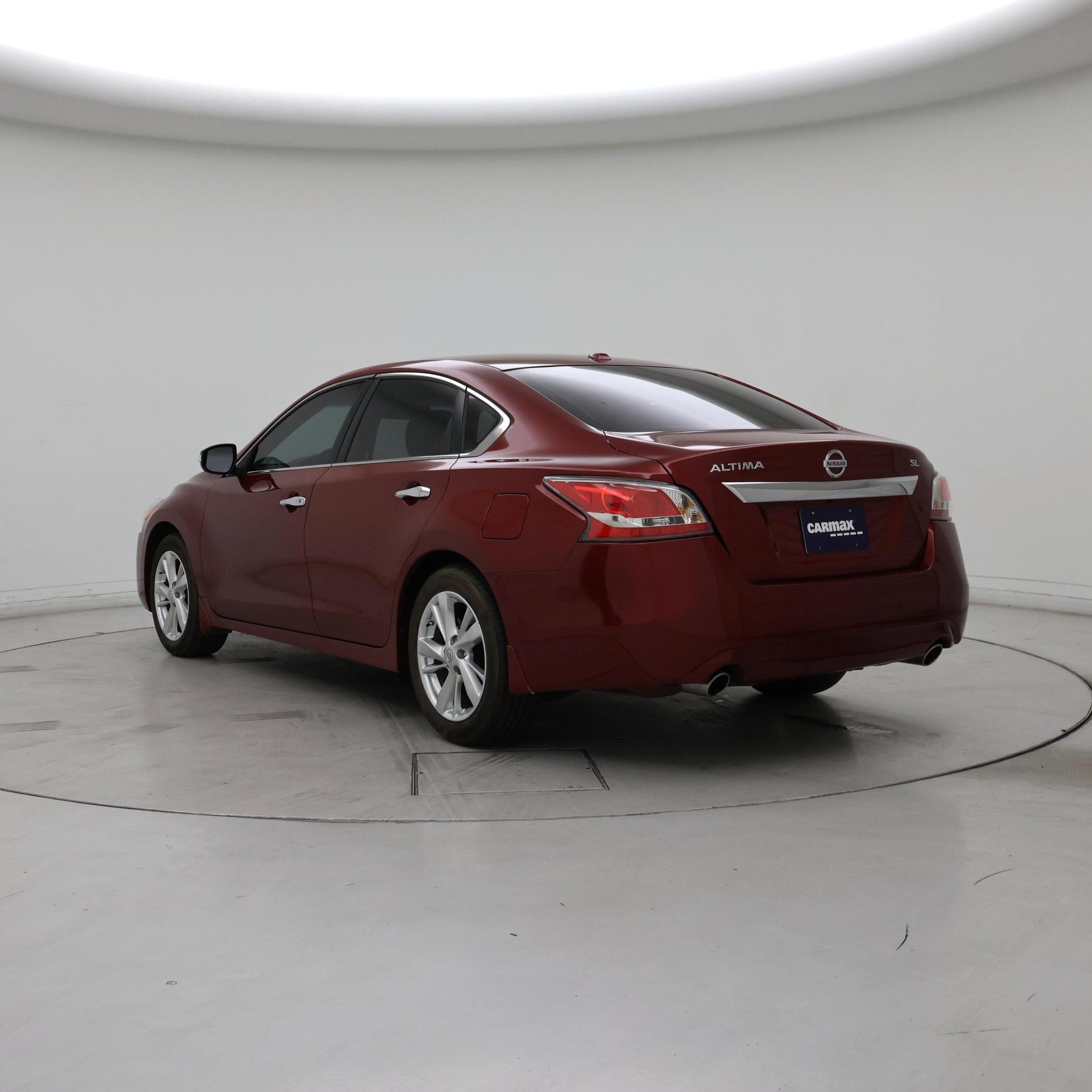 Thumbnail: 2015 Nissan Altima - 2