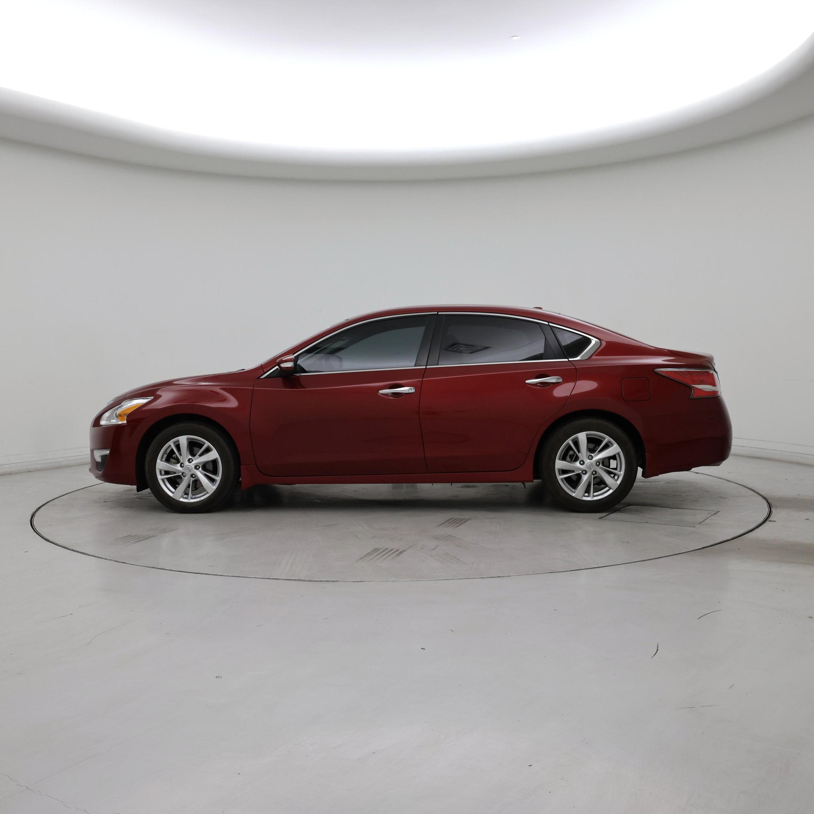 Thumbnail: 2015 Nissan Altima - 3