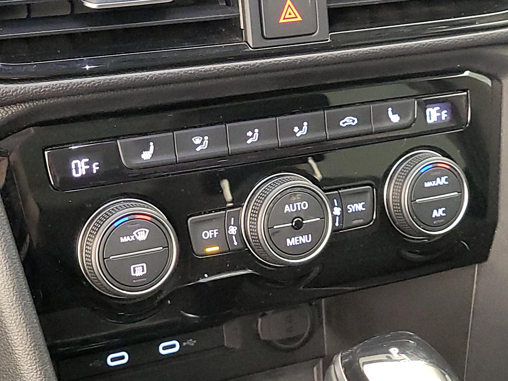 Thumbnail: 2023 Volkswagen Taos - 15