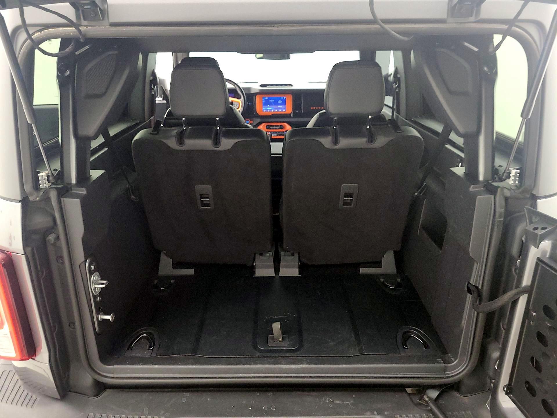 Thumbnail: 2022 Ford Bronco - 18