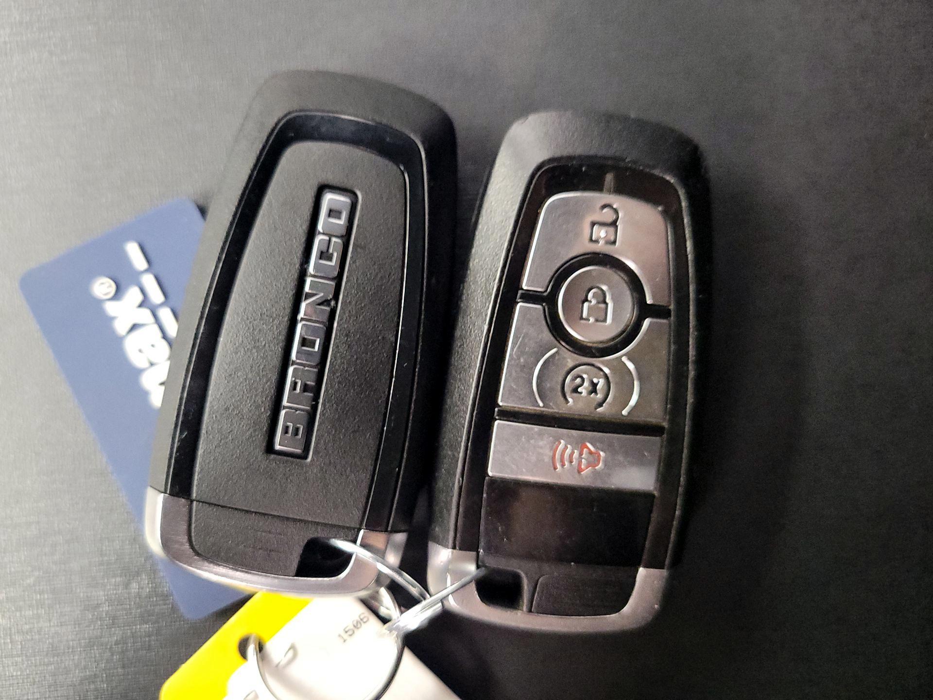 Thumbnail: 2022 Ford Bronco - 20