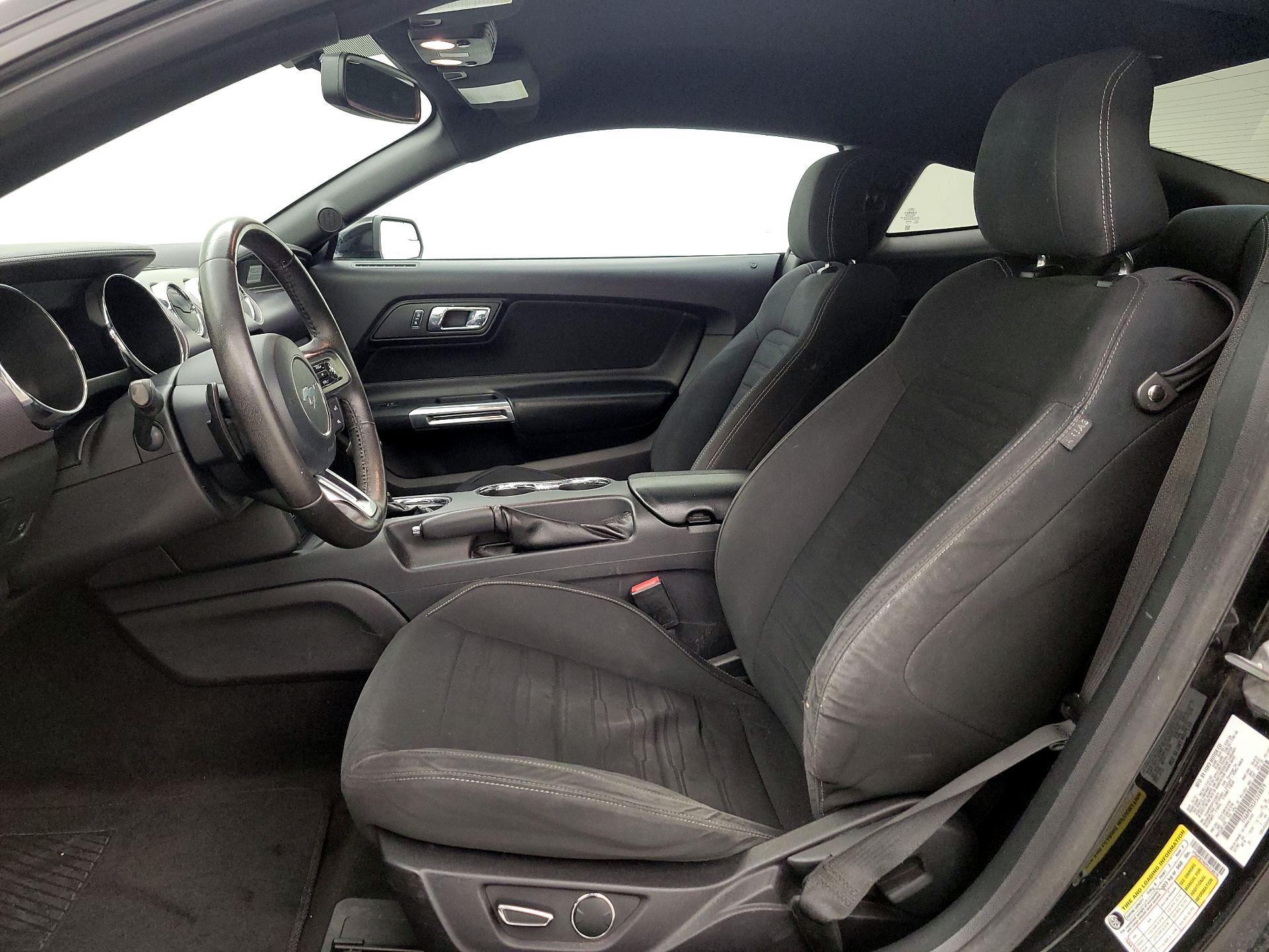 Thumbnail: 2015 Ford Mustang - 11