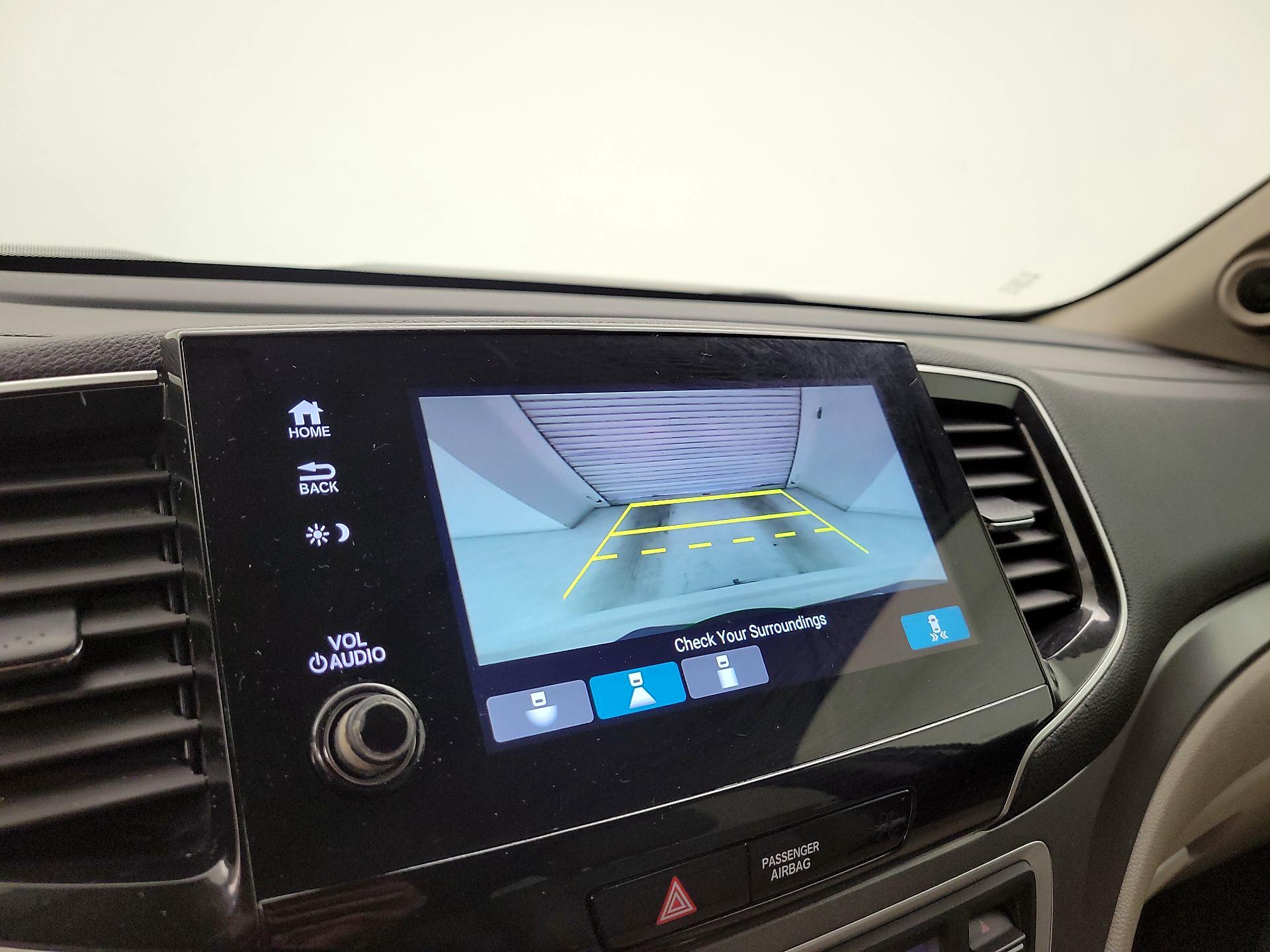 Thumbnail: 2021 Honda Pilot - 14