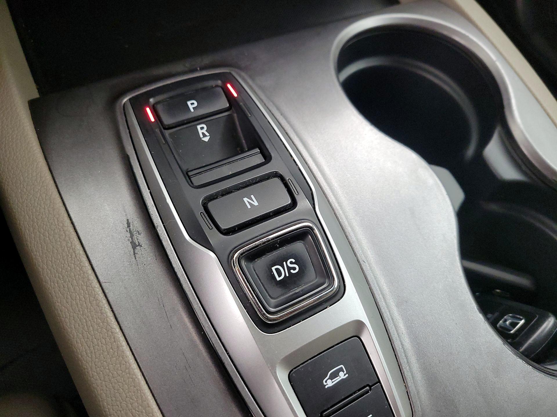 Thumbnail: 2021 Honda Pilot - 17