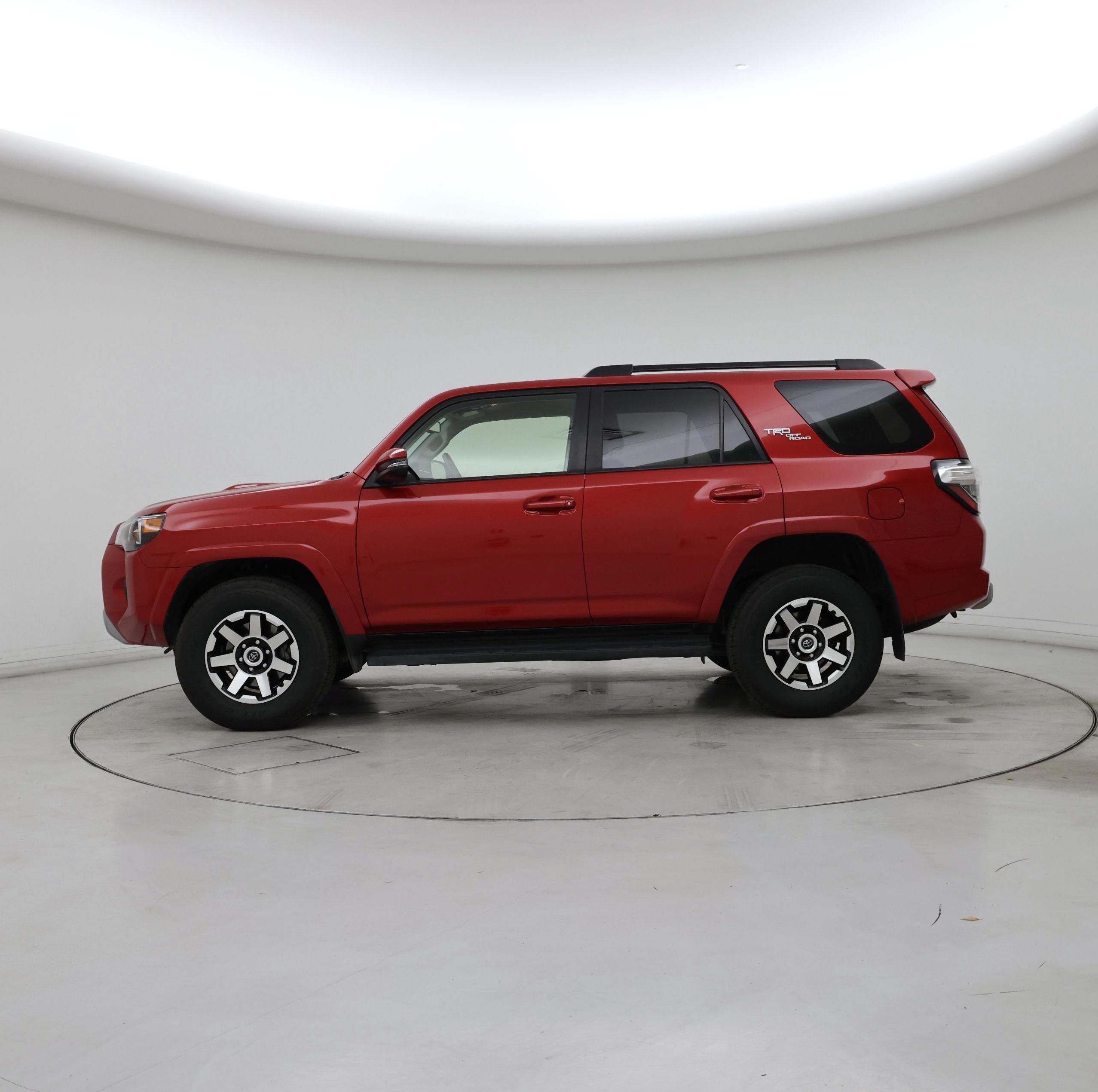 Thumbnail: 2024 Toyota 4Runner - 3