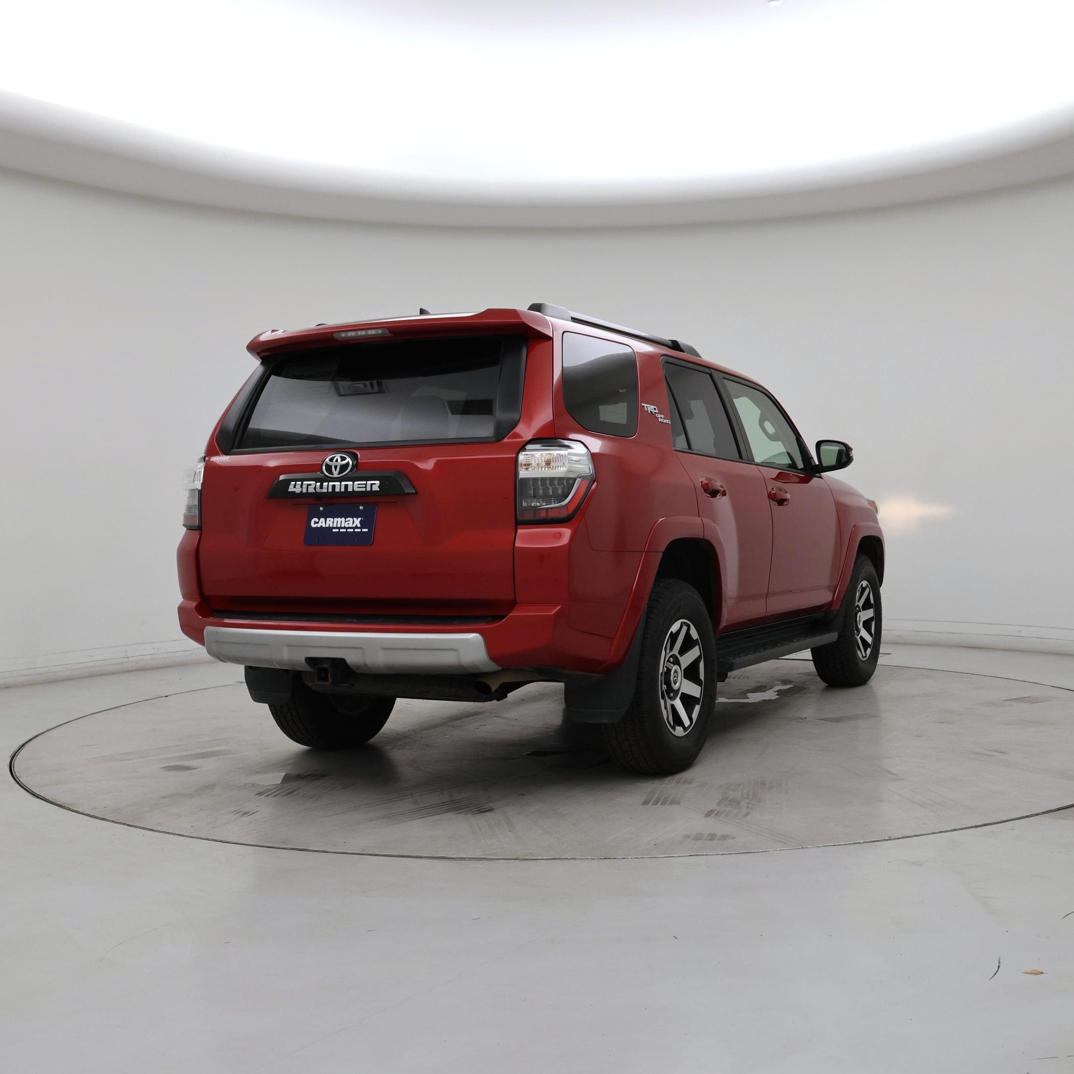 Thumbnail: 2024 Toyota 4Runner - 8