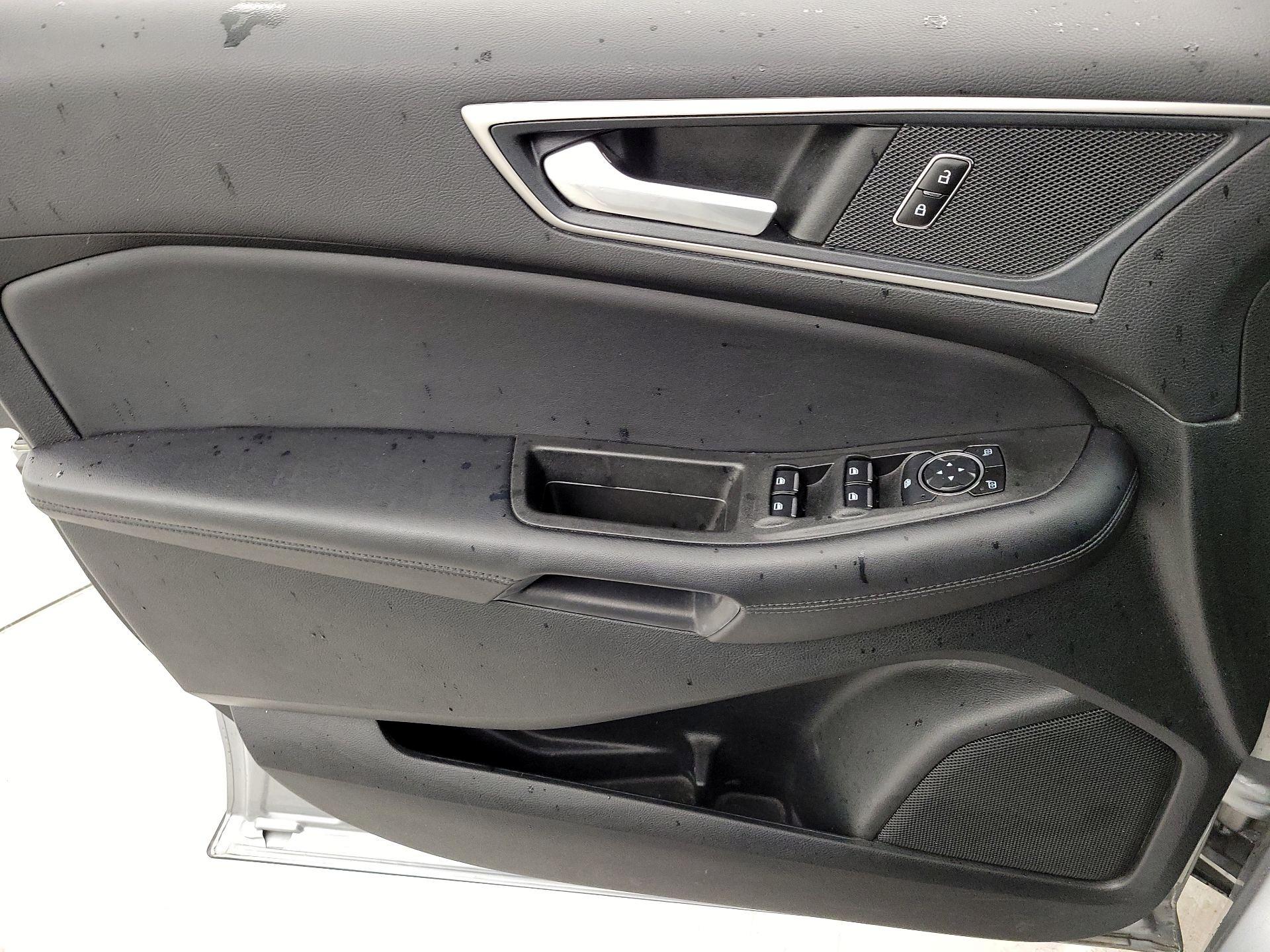 Thumbnail: 2023 Ford Edge - 12