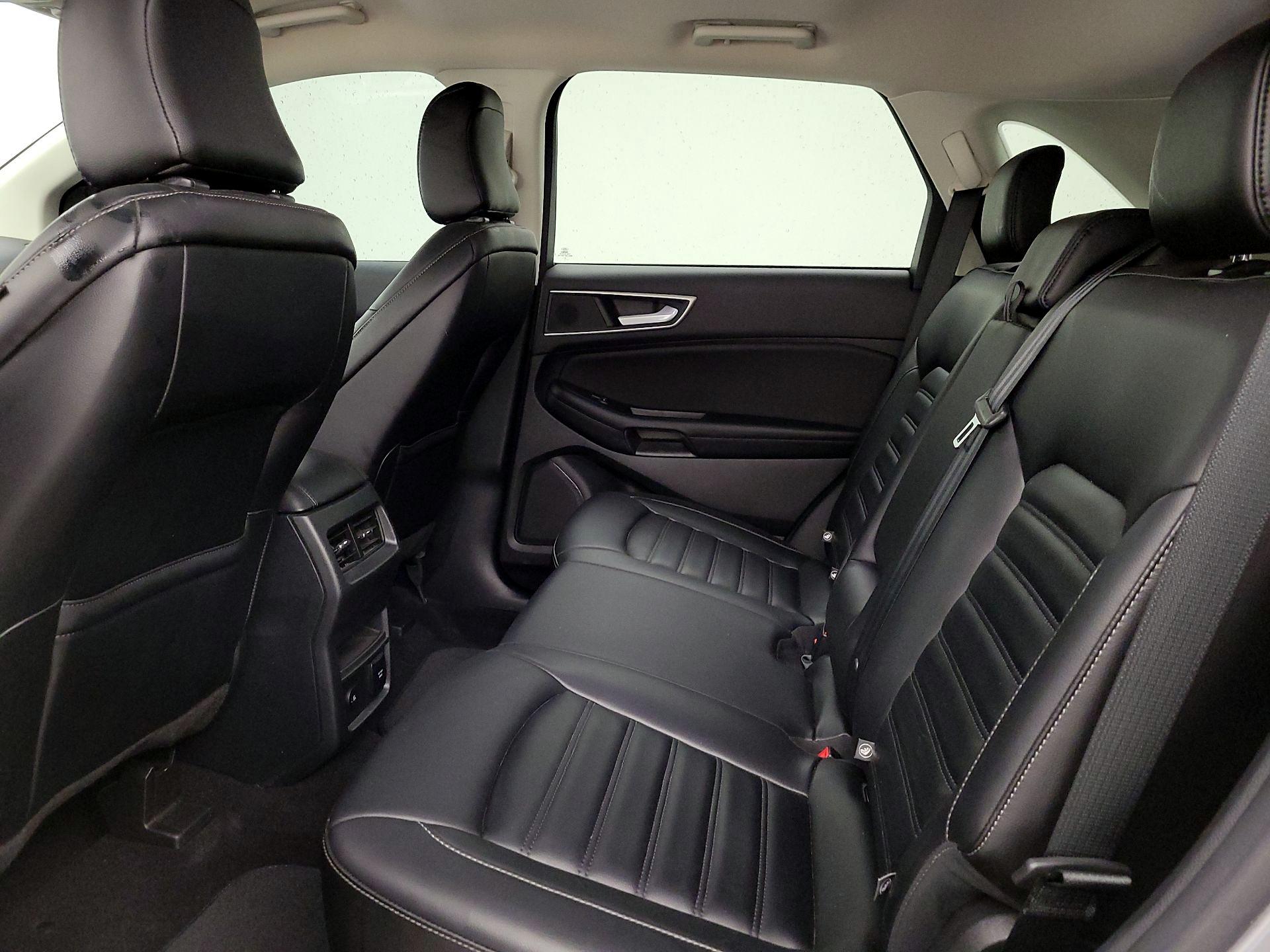 Thumbnail: 2023 Ford Edge - 17