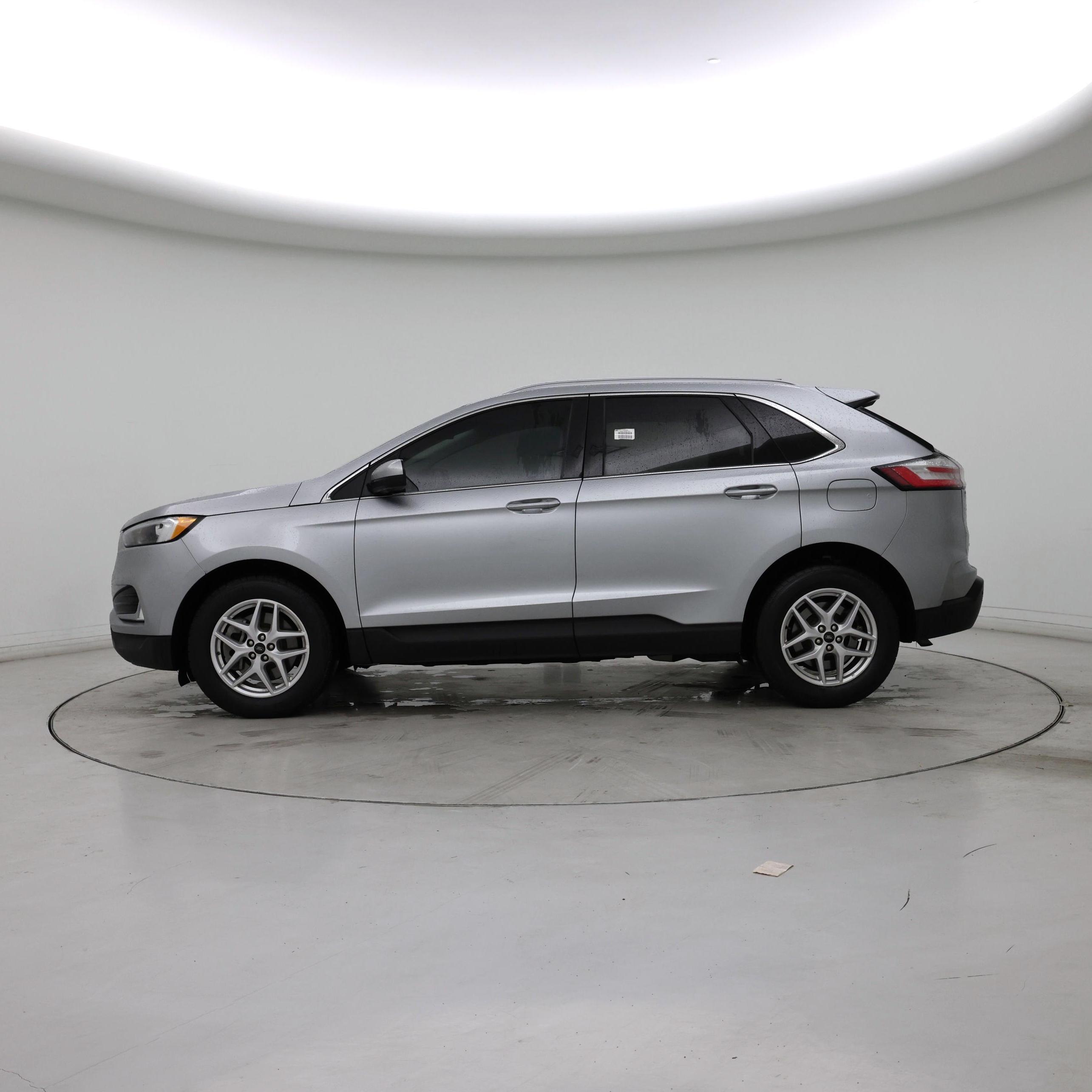 Thumbnail: 2023 Ford Edge - 3