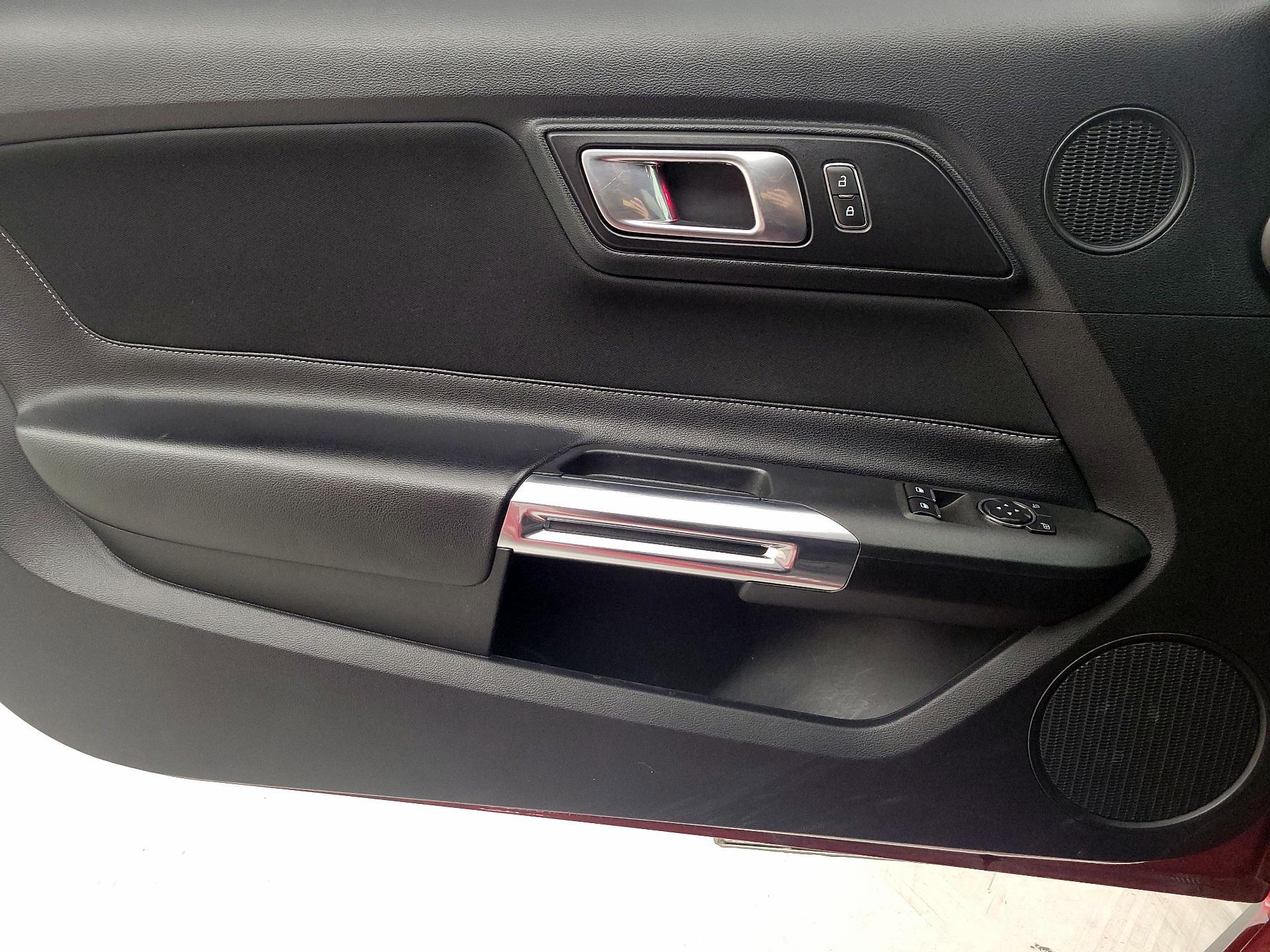 Thumbnail: 2020 Ford Mustang - 12