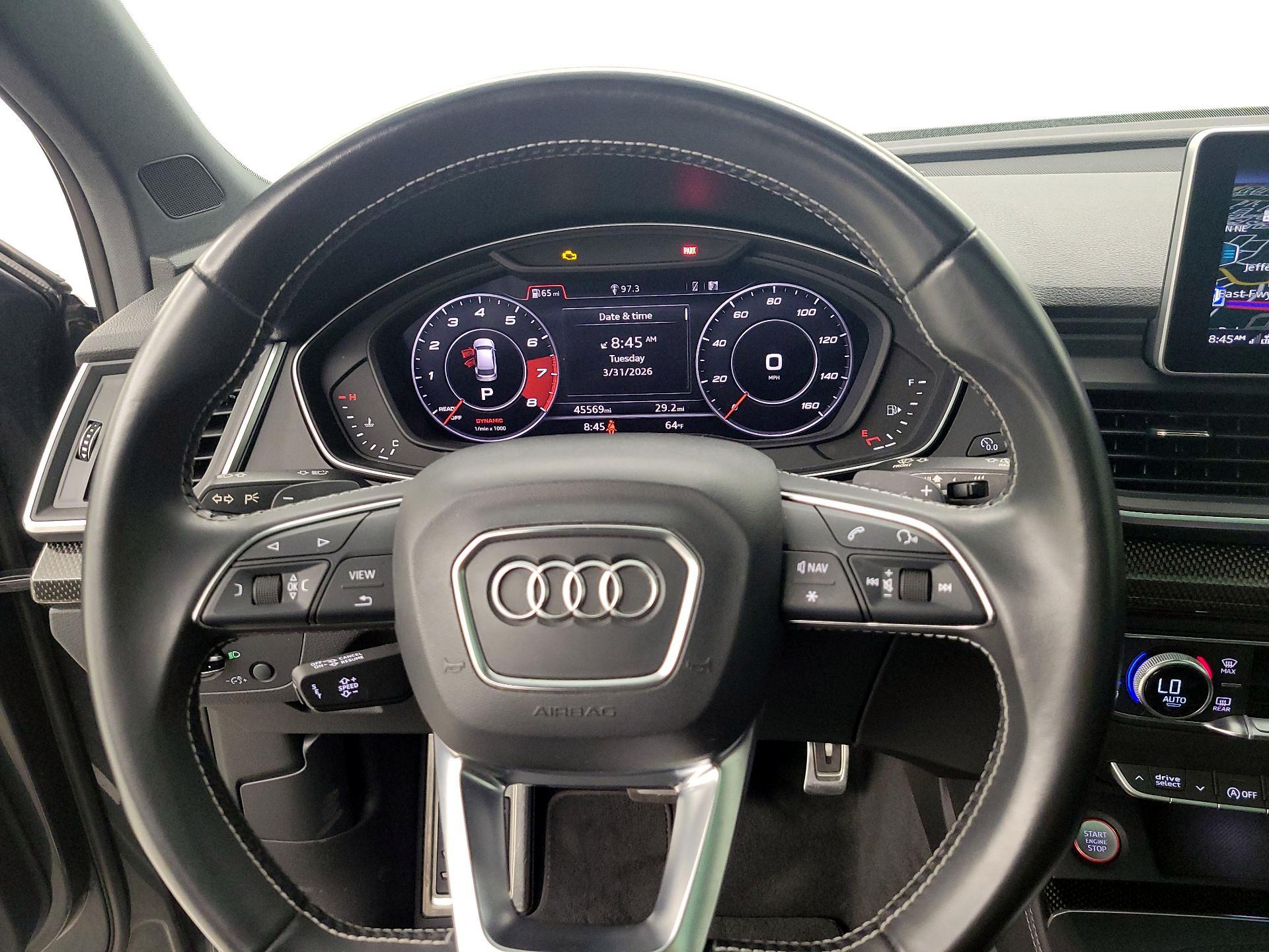 Thumbnail: 2018 Audi SQ5 - 10