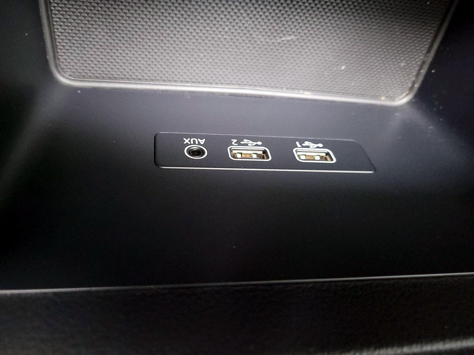 Thumbnail: 2018 Audi SQ5 - 19