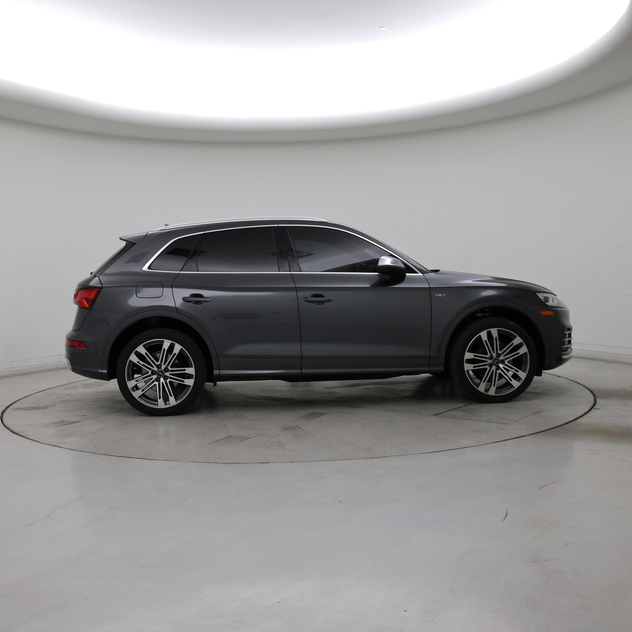 Thumbnail: 2018 Audi SQ5 - 7