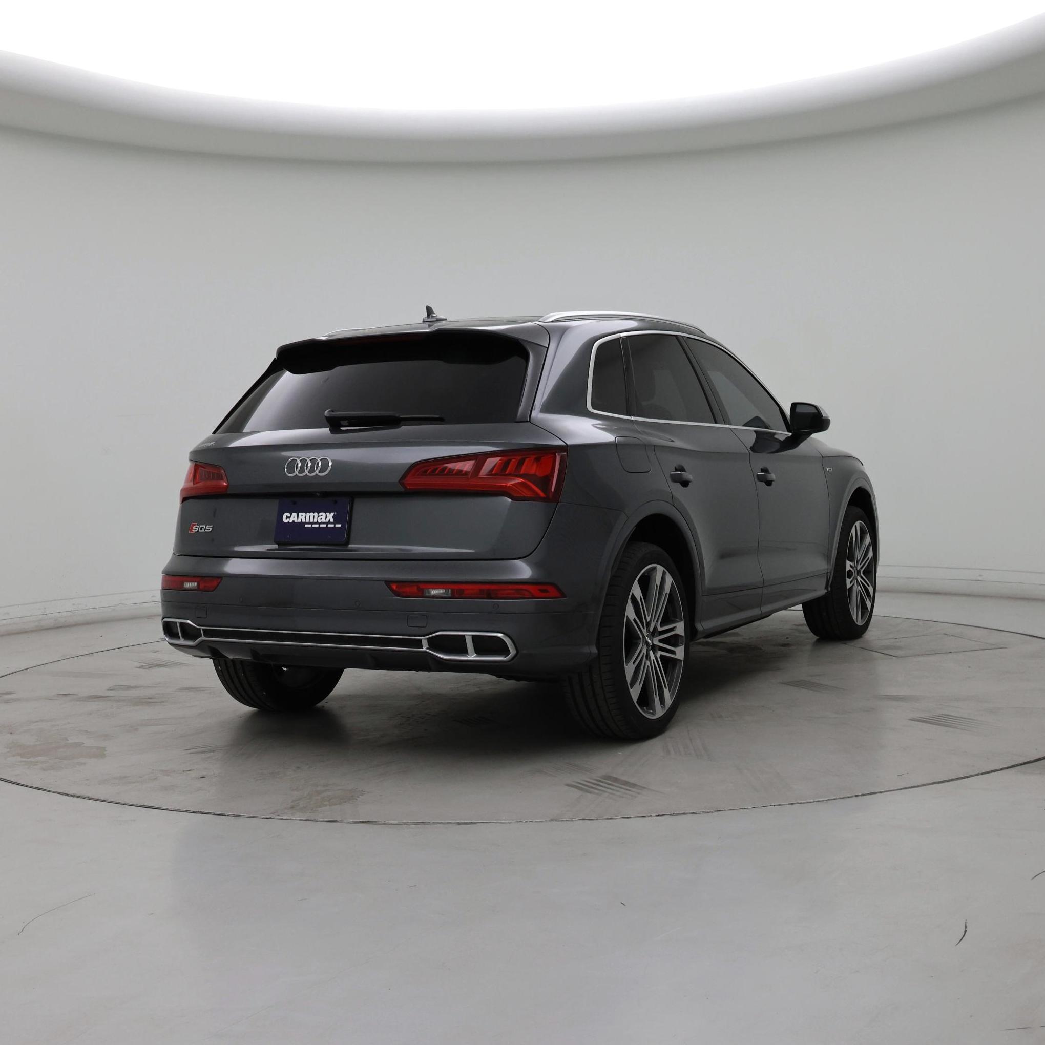 Thumbnail: 2018 Audi SQ5 - 8