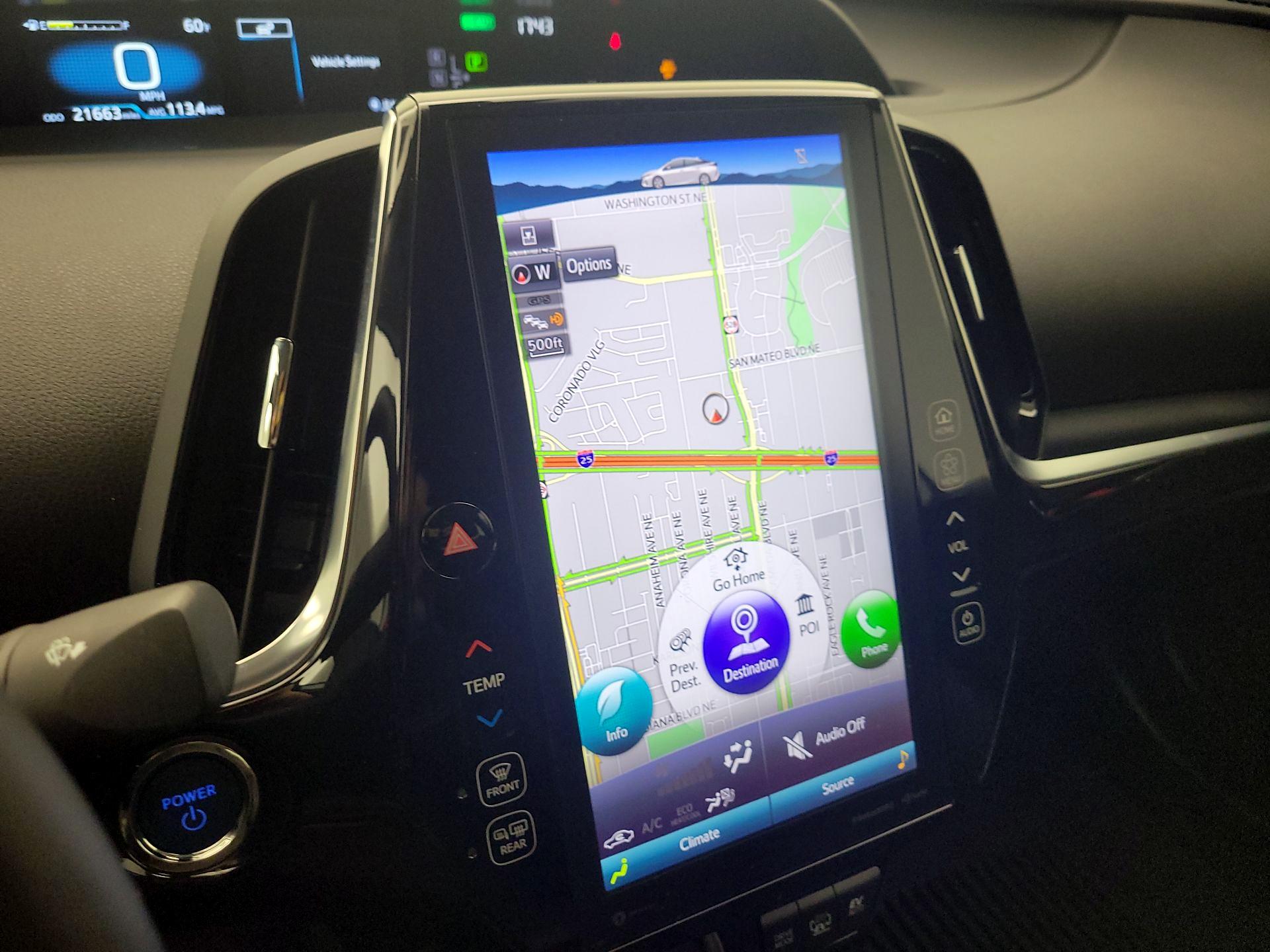 Thumbnail: 2022 Toyota Prius Prime - 13