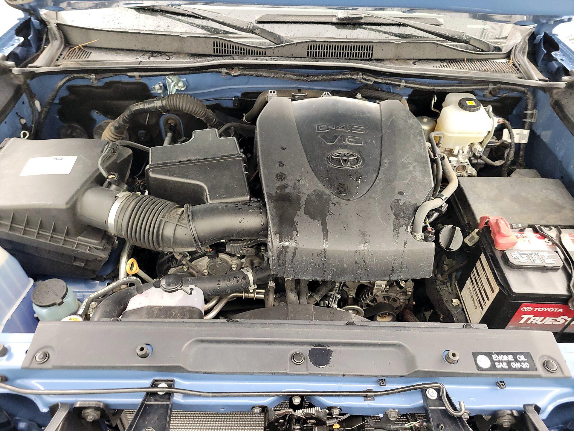 Thumbnail: 2018 Toyota Tacoma - 19