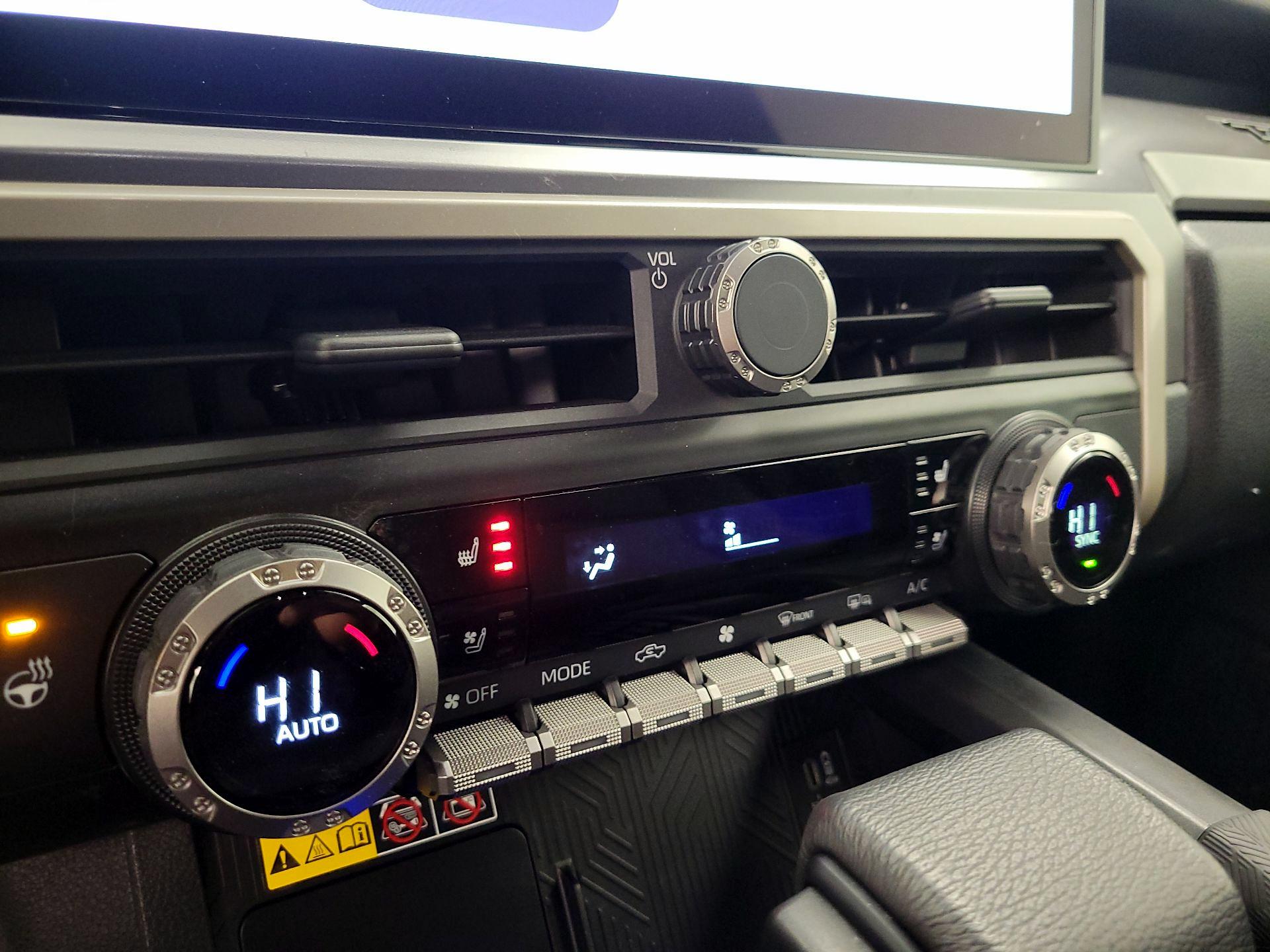 Thumbnail: 2024 Toyota Tacoma - 16