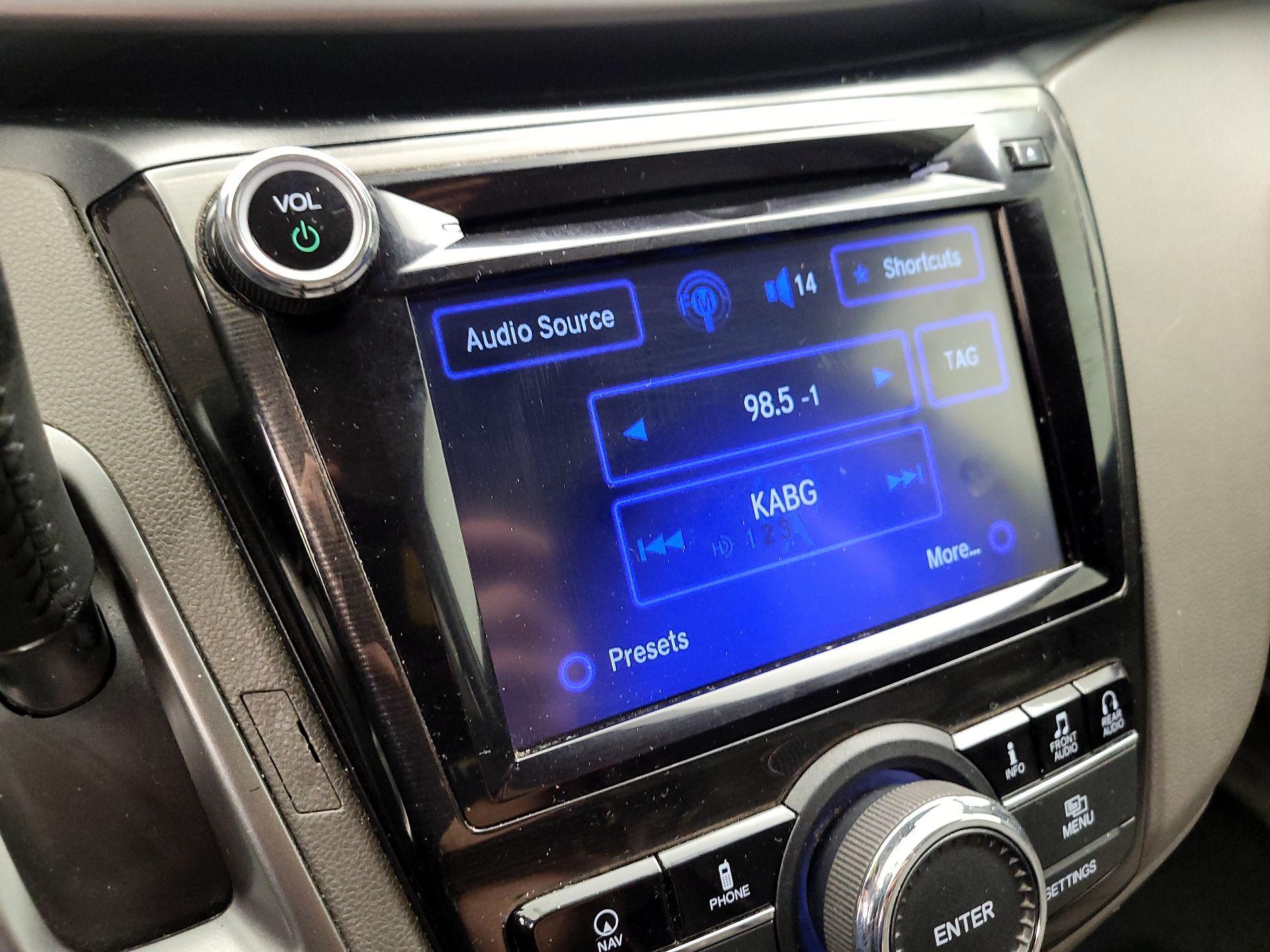 Thumbnail: 2015 Honda Odyssey - 15