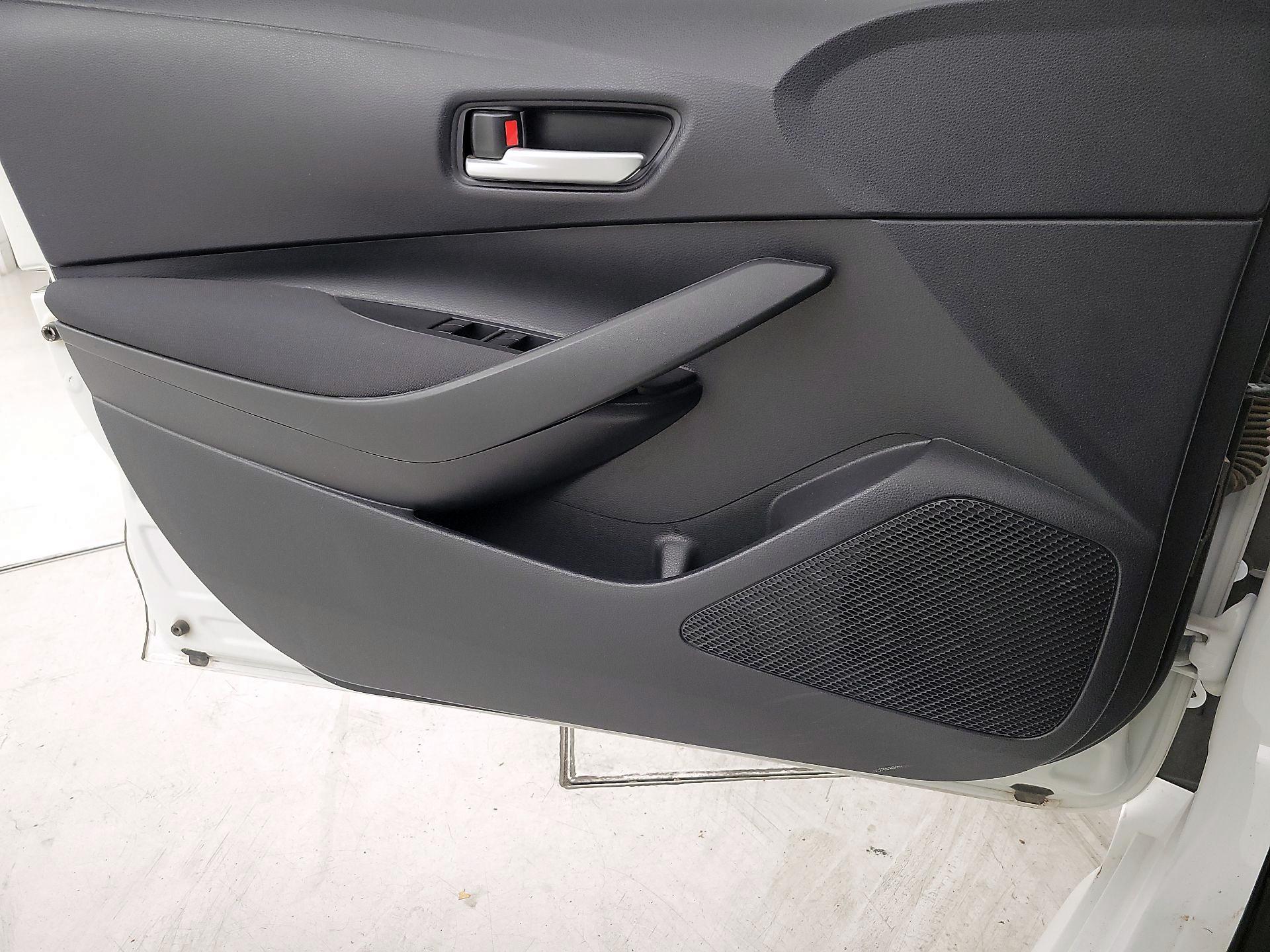 Thumbnail: 2020 Toyota Corolla - 12