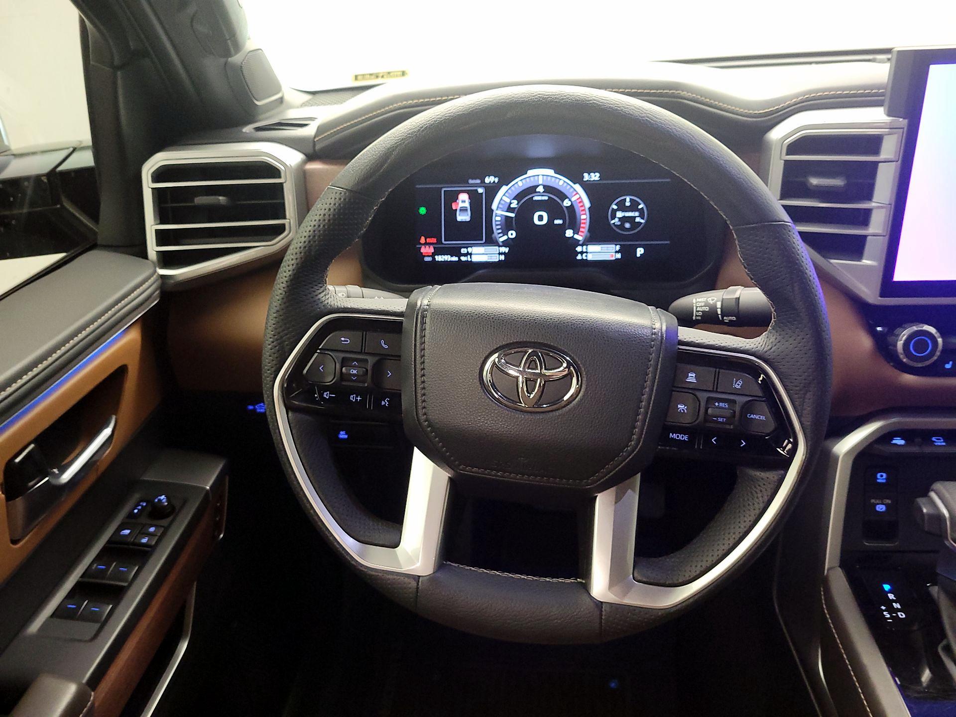 Thumbnail: 2023 Toyota Tundra - 10