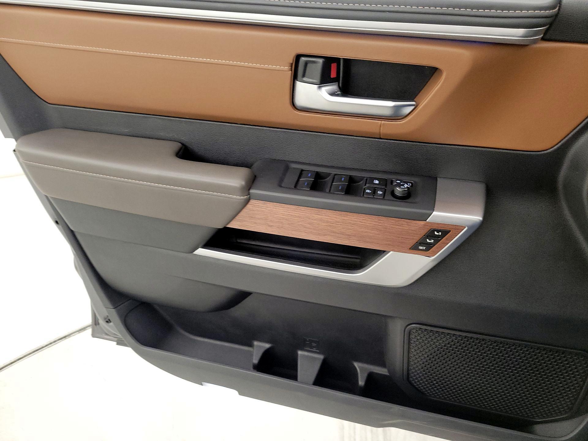 Thumbnail: 2023 Toyota Tundra - 12