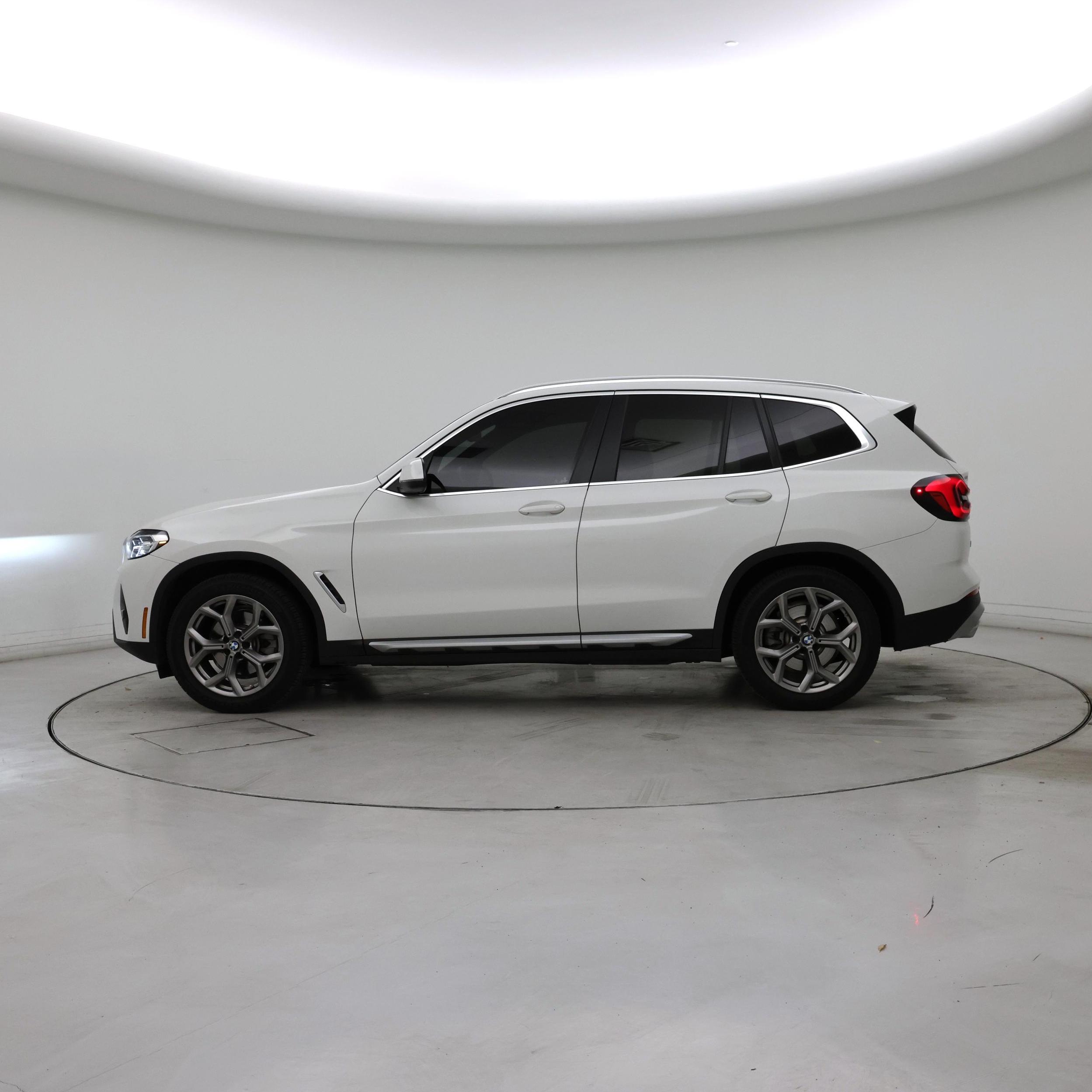 Thumbnail: 2022 BMW X3 - 3