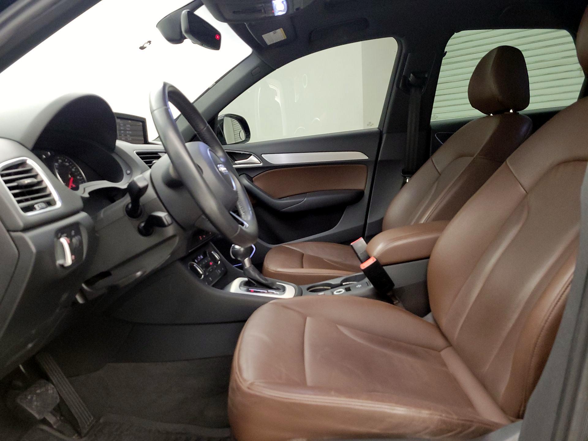 Thumbnail: 2018 Audi Q3 - 11