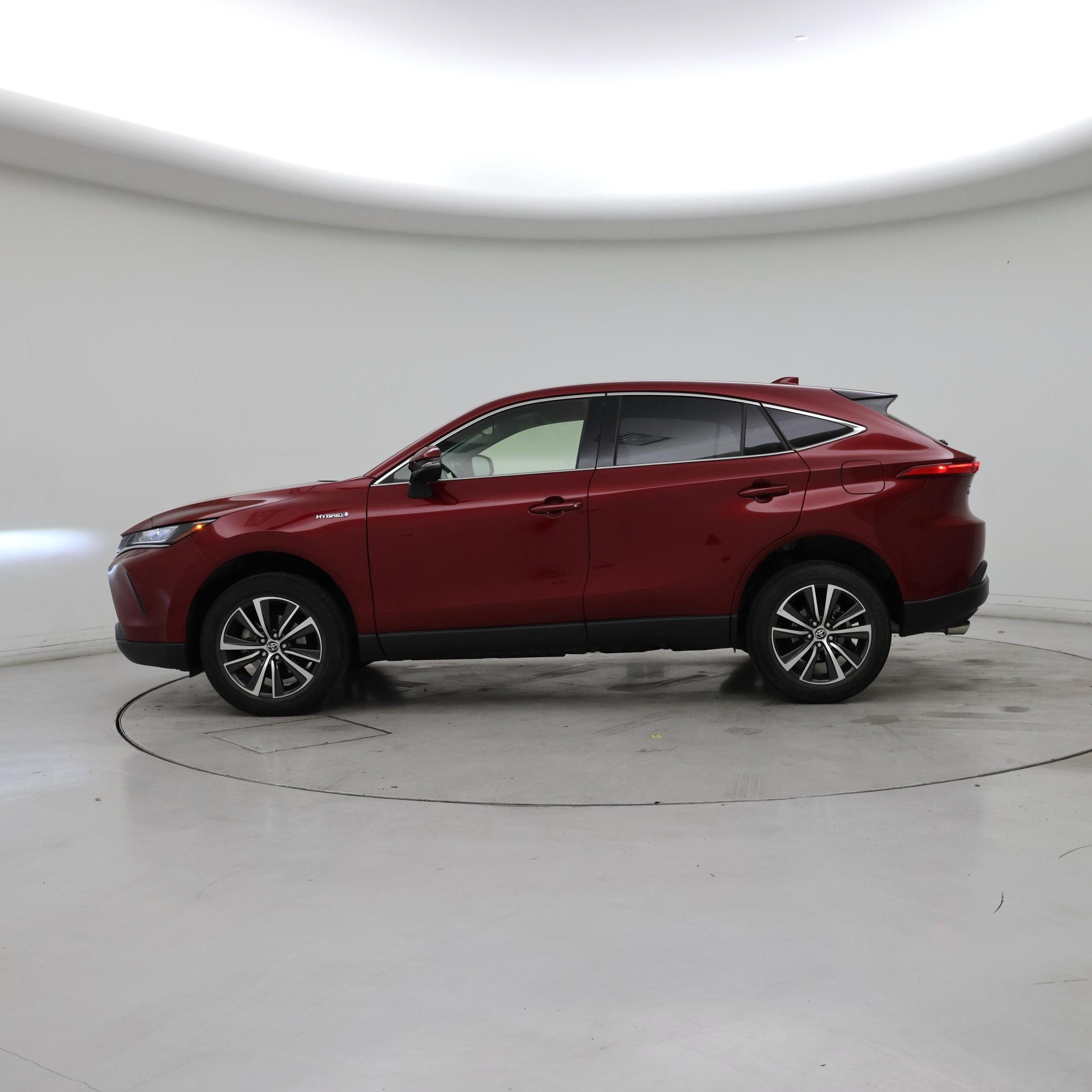 Thumbnail: 2021 Toyota Venza - 3