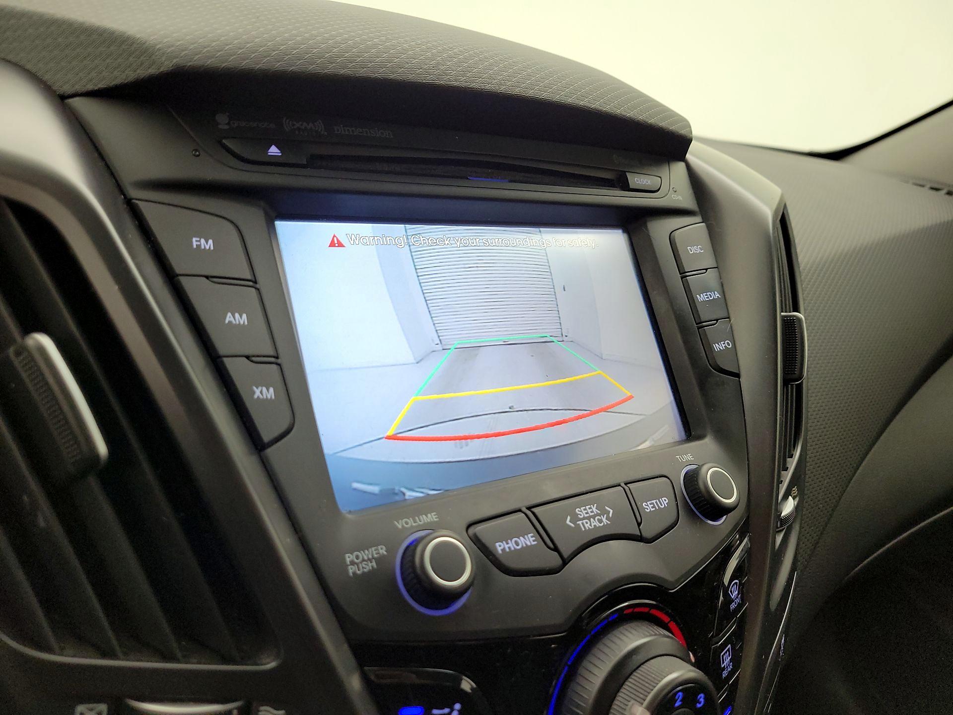 Thumbnail: 2015 Hyundai Veloster - 14