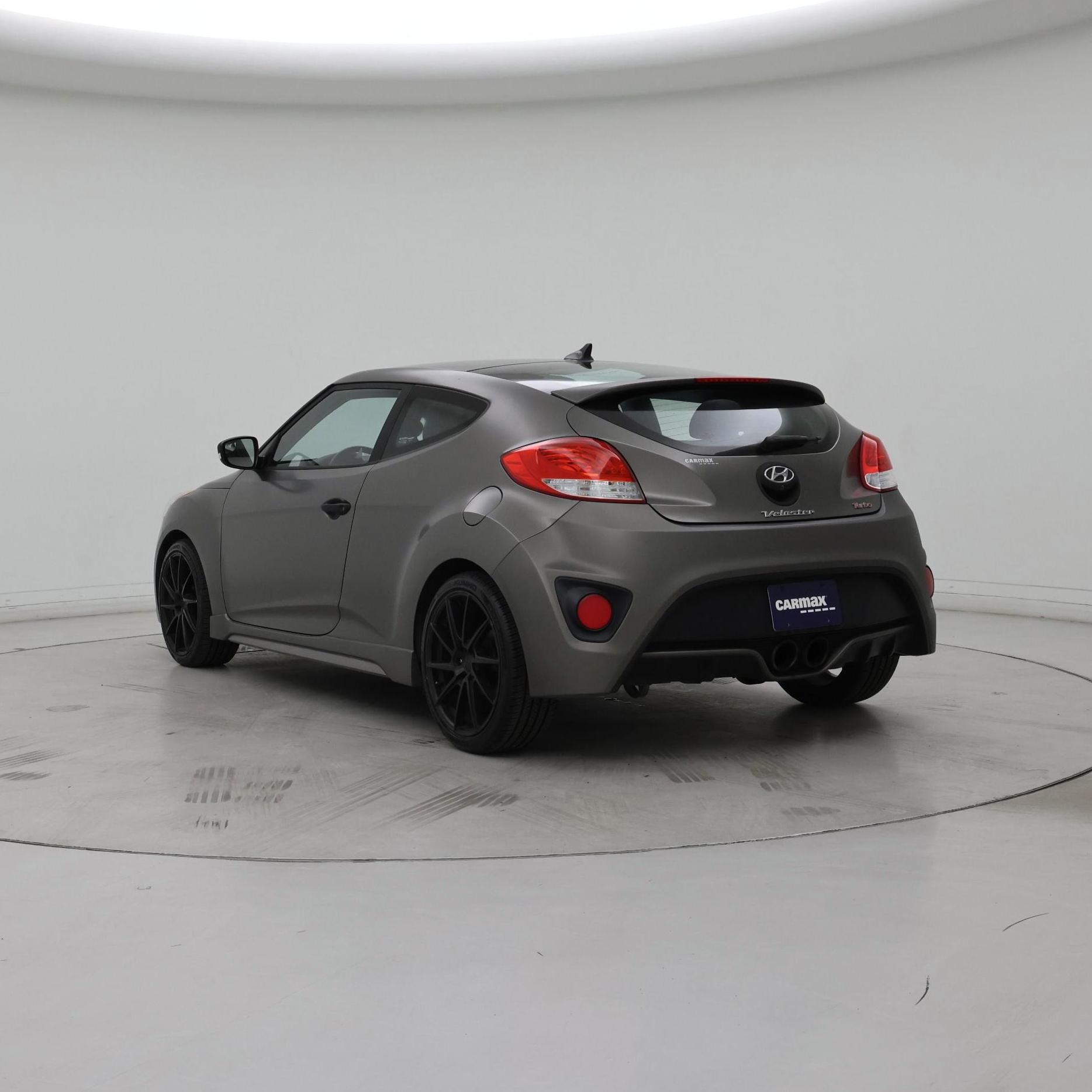 Thumbnail: 2015 Hyundai Veloster - 2