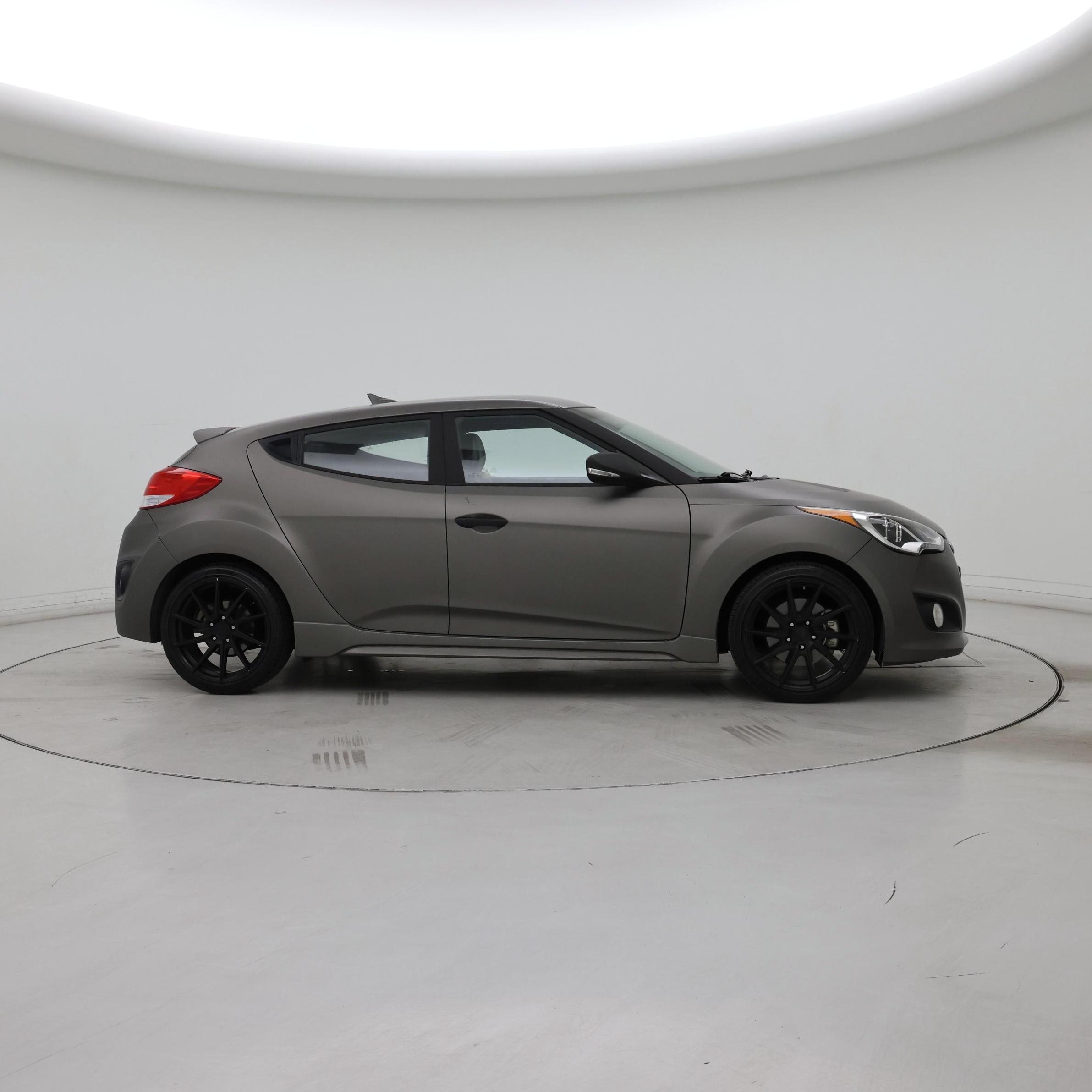 Thumbnail: 2015 Hyundai Veloster - 7