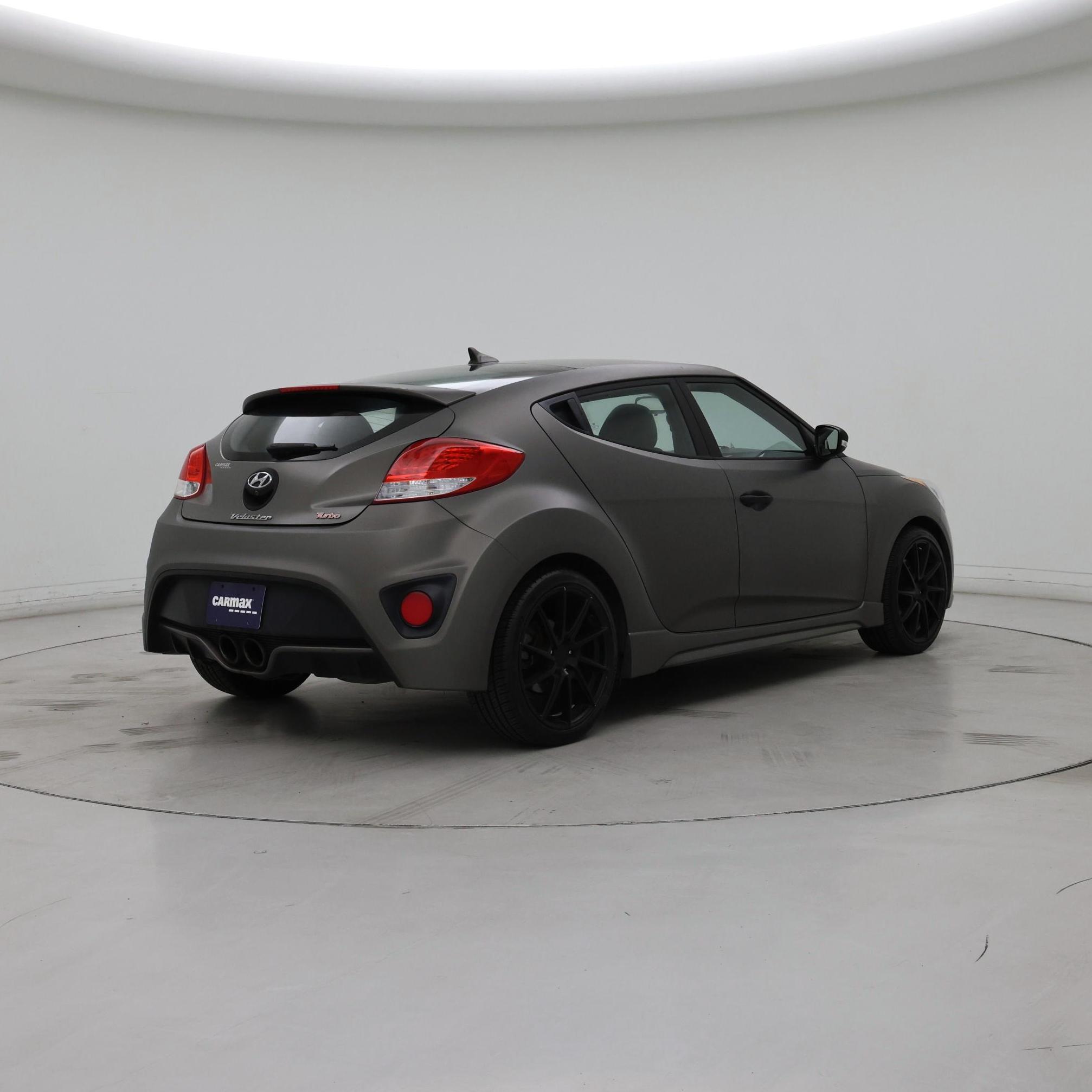 Thumbnail: 2015 Hyundai Veloster - 8