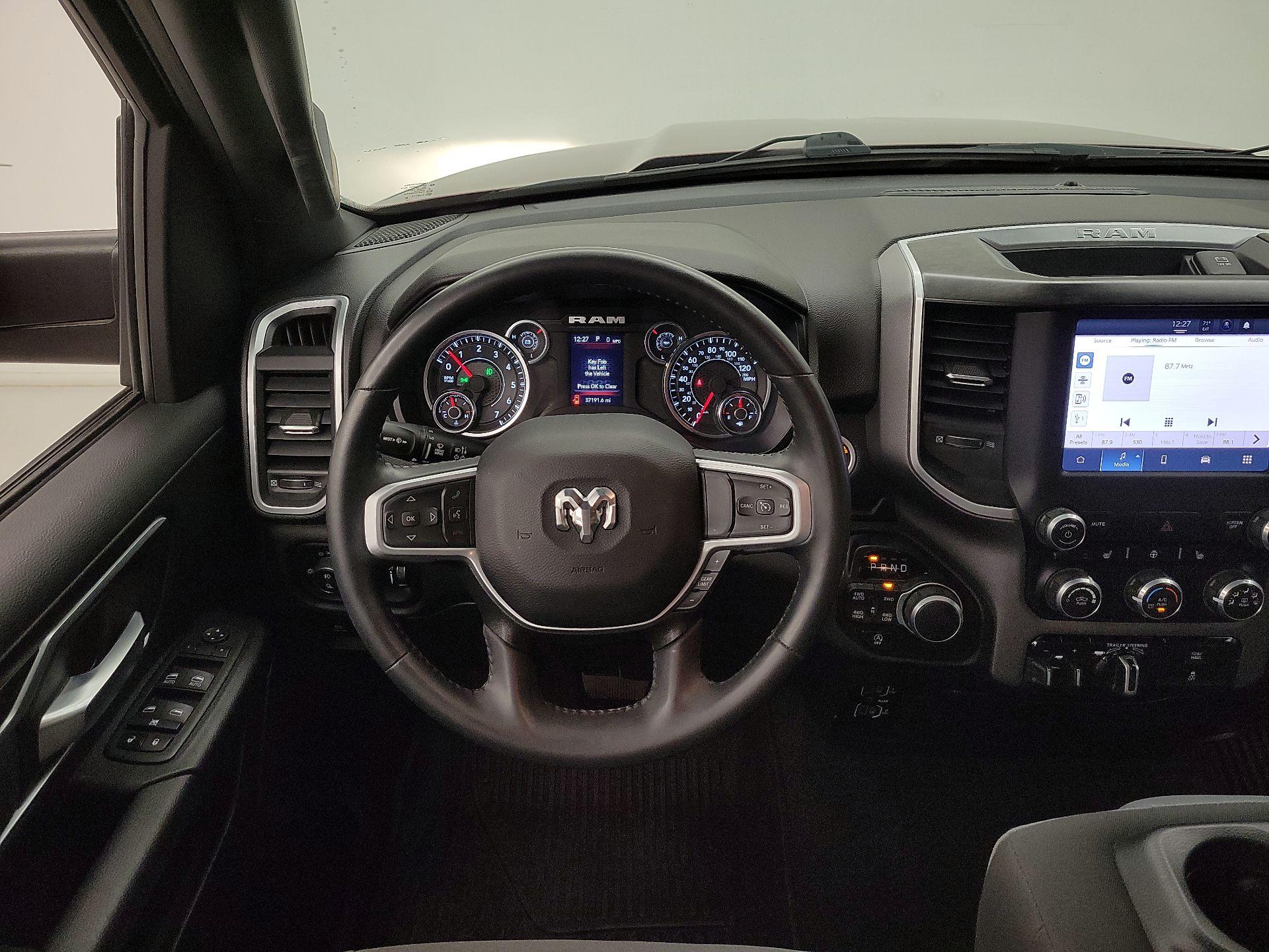 Thumbnail: 2023 RAM 1500 - 10