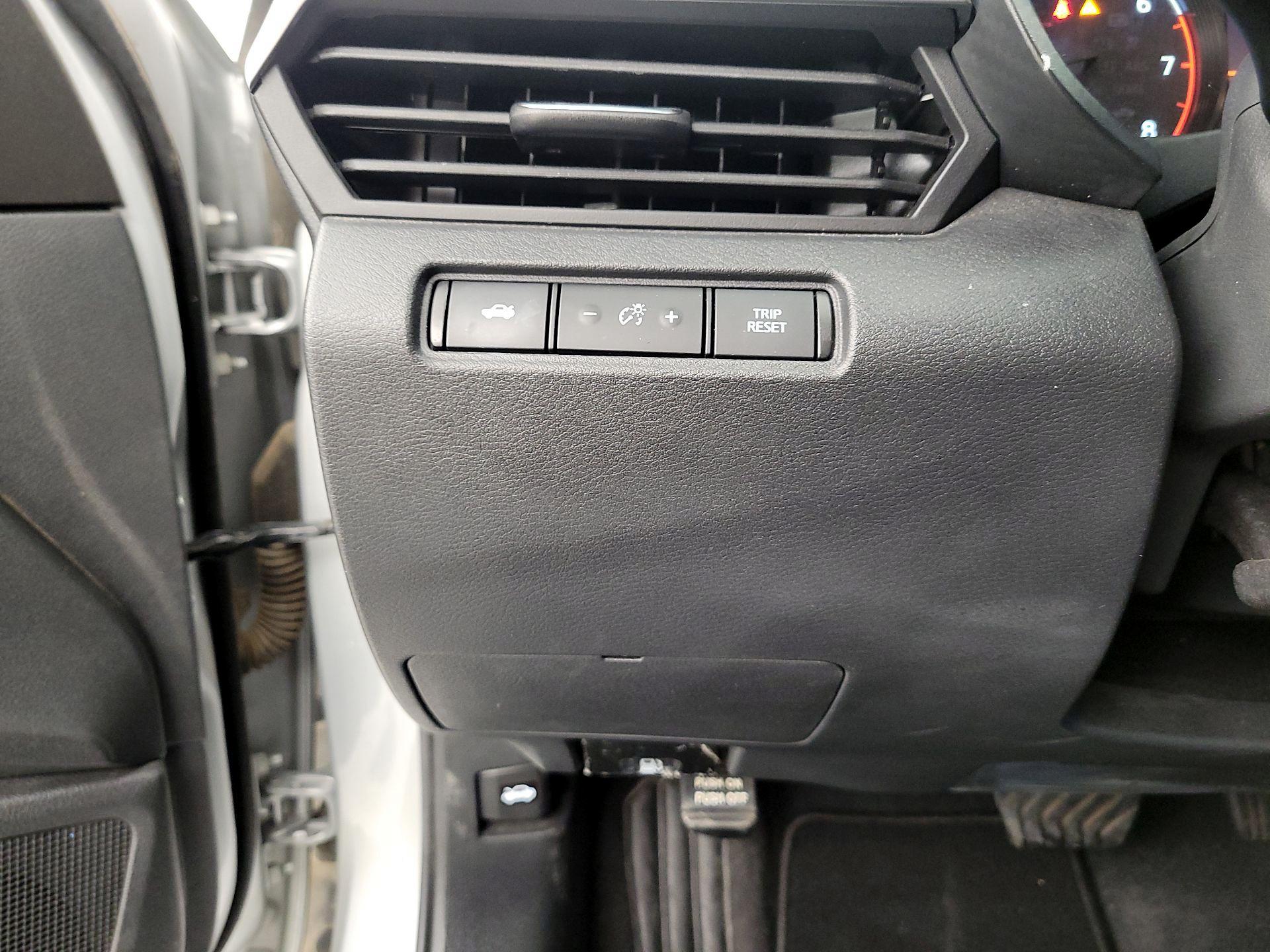 Thumbnail: 2021 Nissan Altima - 13