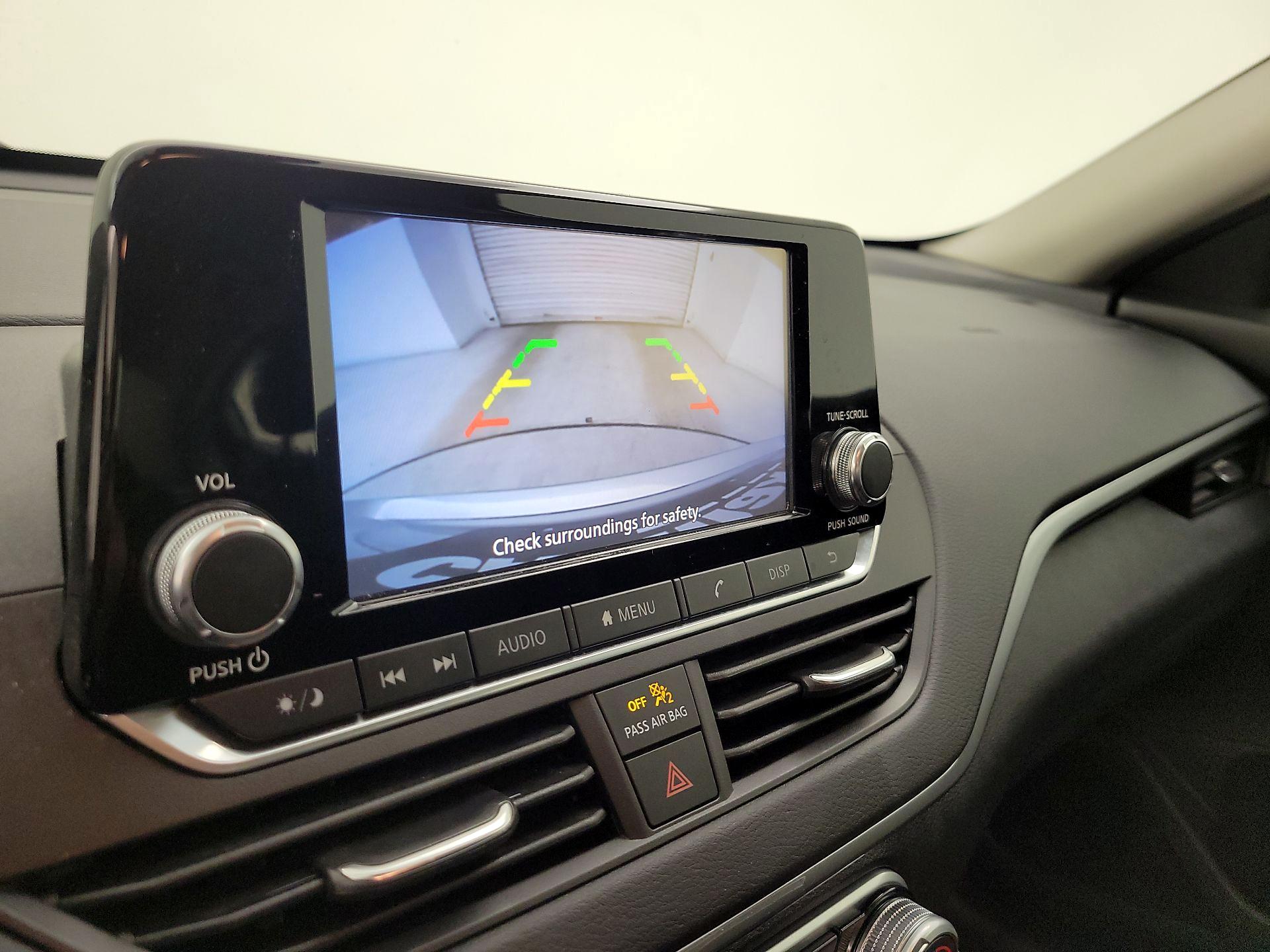 Thumbnail: 2021 Nissan Altima - 14