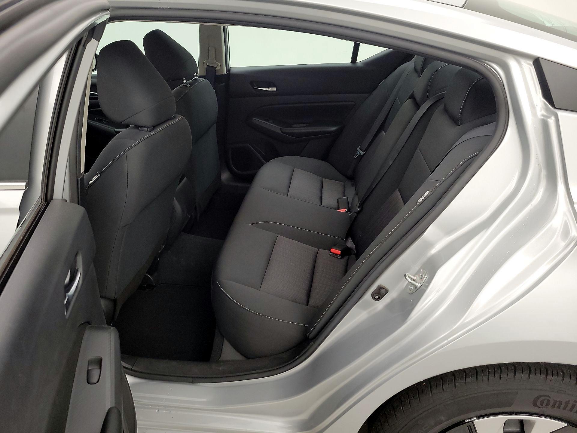 Thumbnail: 2021 Nissan Altima - 19