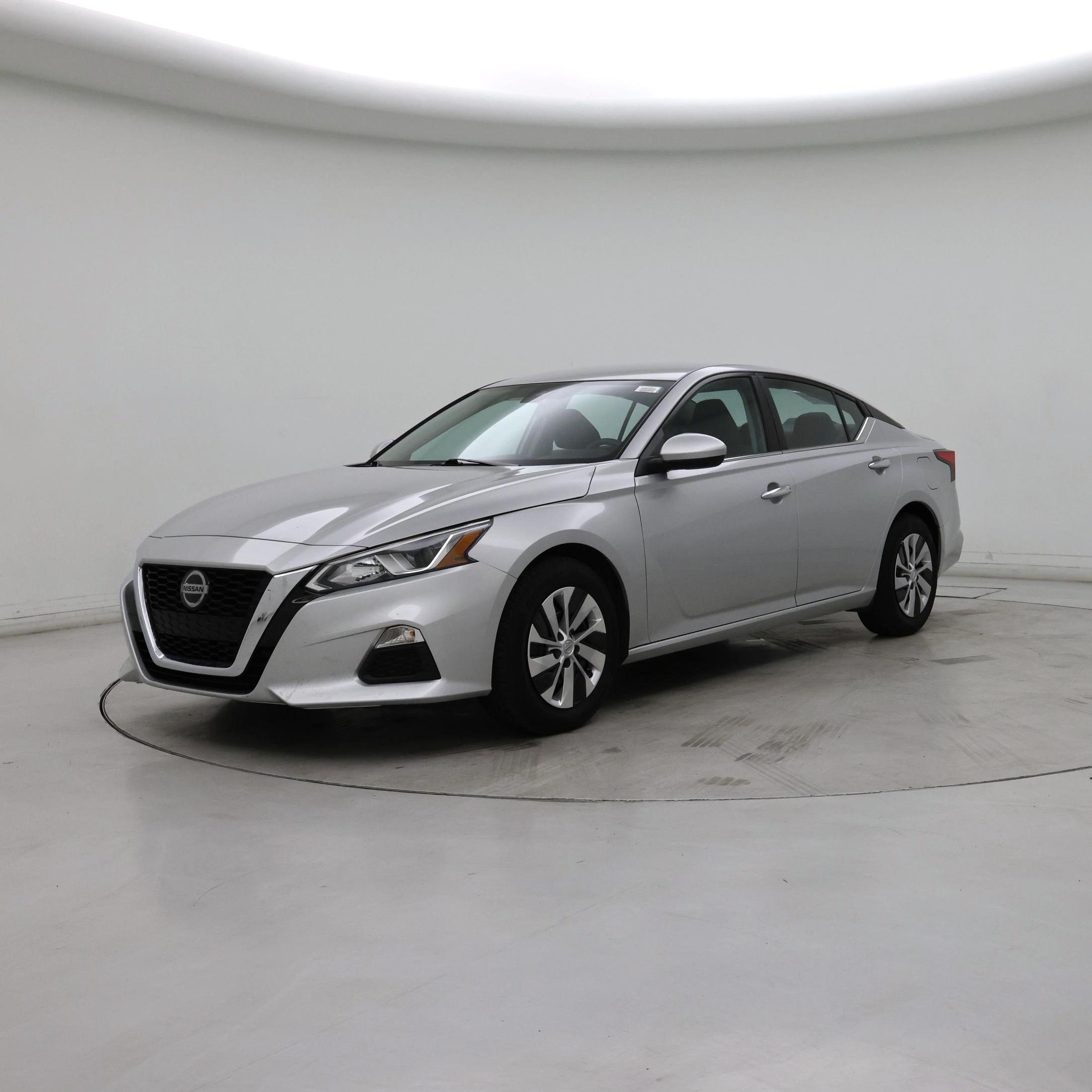 Thumbnail: 2021 Nissan Altima - 4