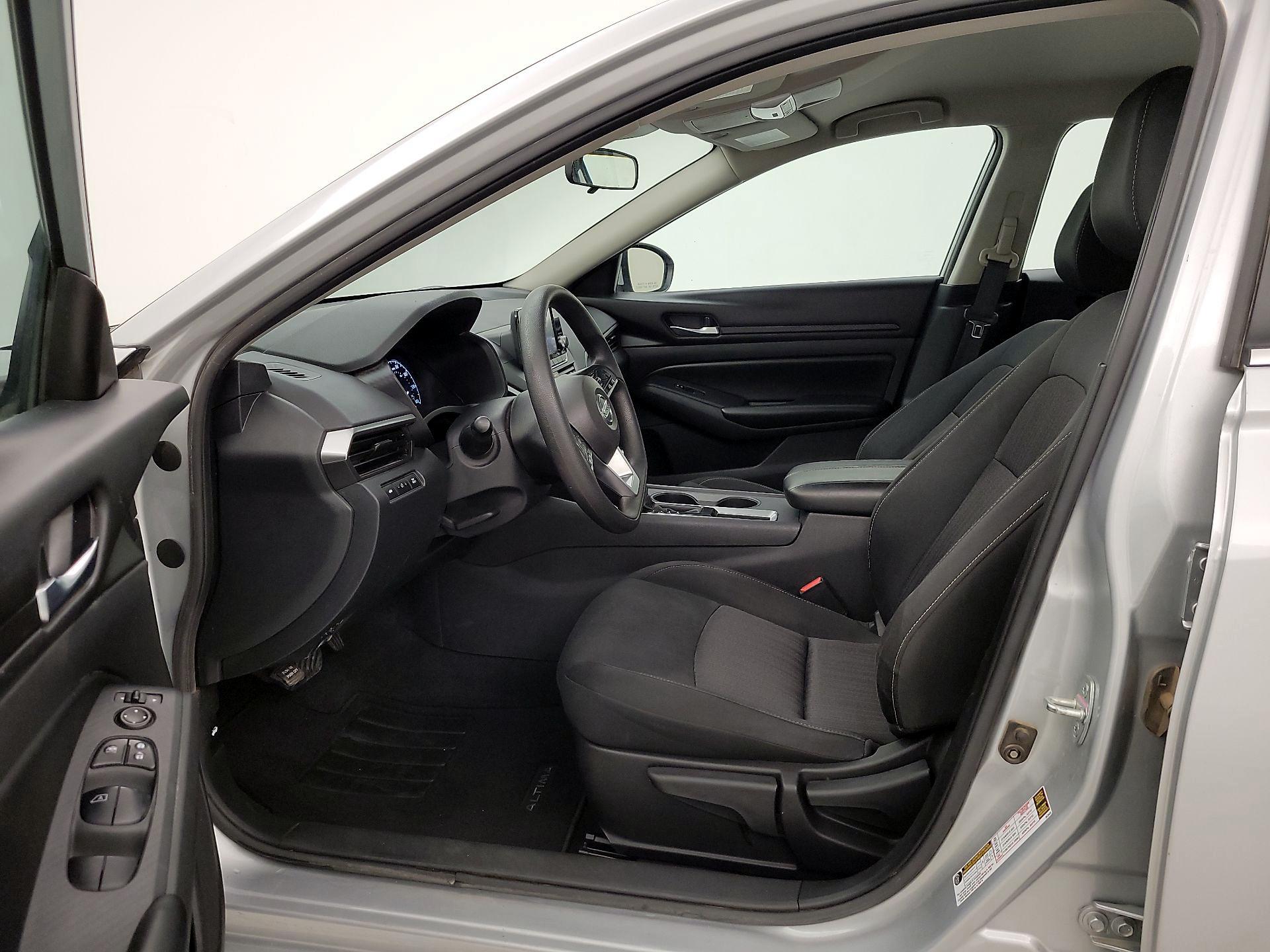 Thumbnail: 2021 Nissan Altima - 11