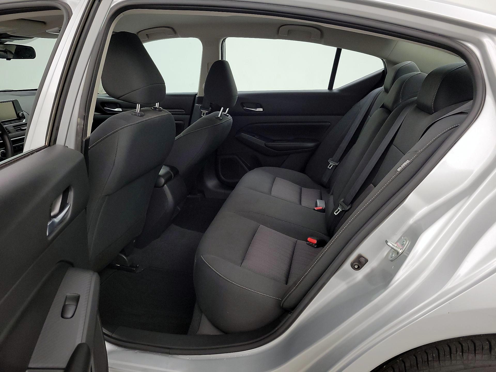 Thumbnail: 2021 Nissan Altima - 19