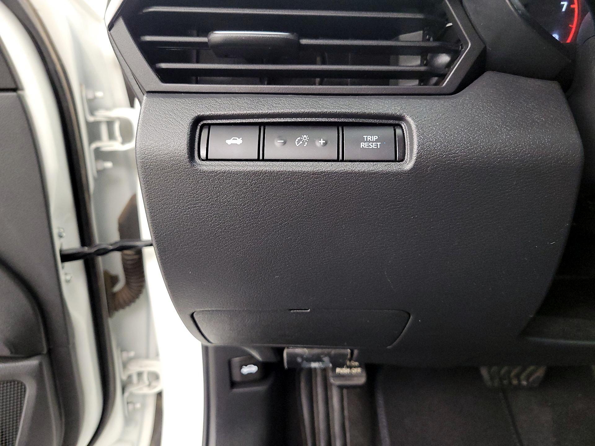 Thumbnail: 2021 Nissan Altima - 13