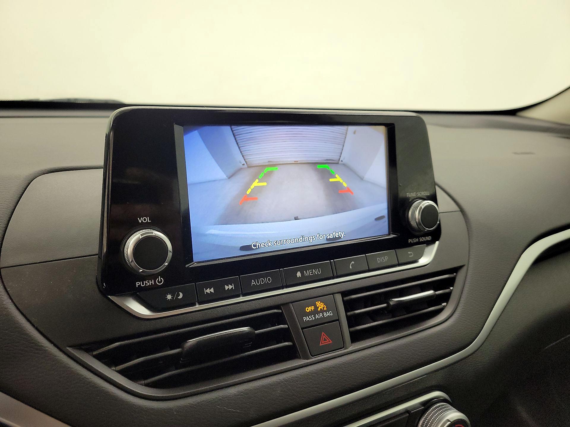 Thumbnail: 2021 Nissan Altima - 14