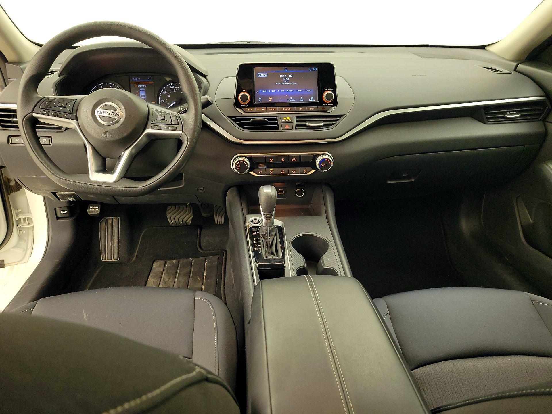 Thumbnail: 2021 Nissan Altima - 9