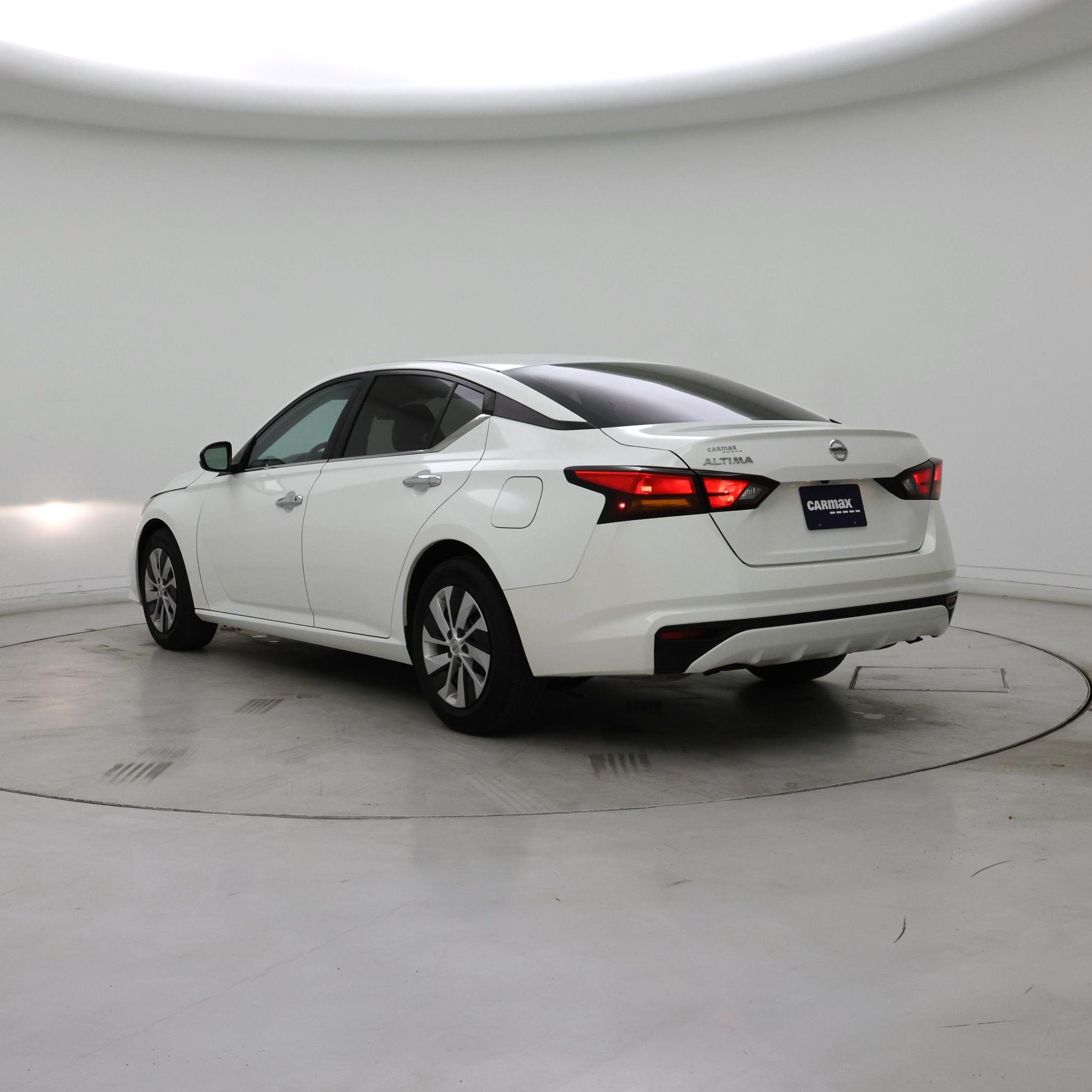 Thumbnail: 2021 Nissan Altima - 2