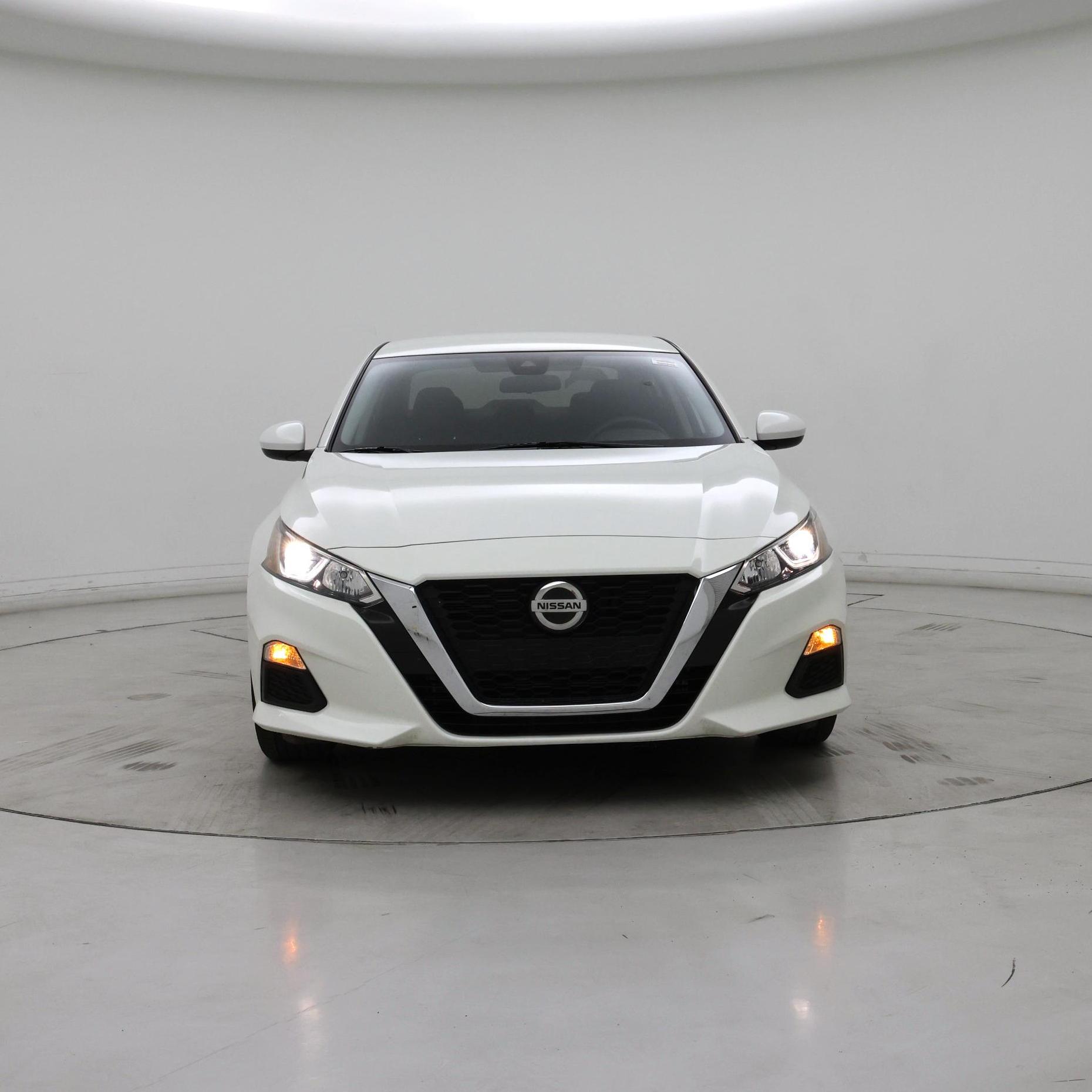 Thumbnail: 2021 Nissan Altima - 5