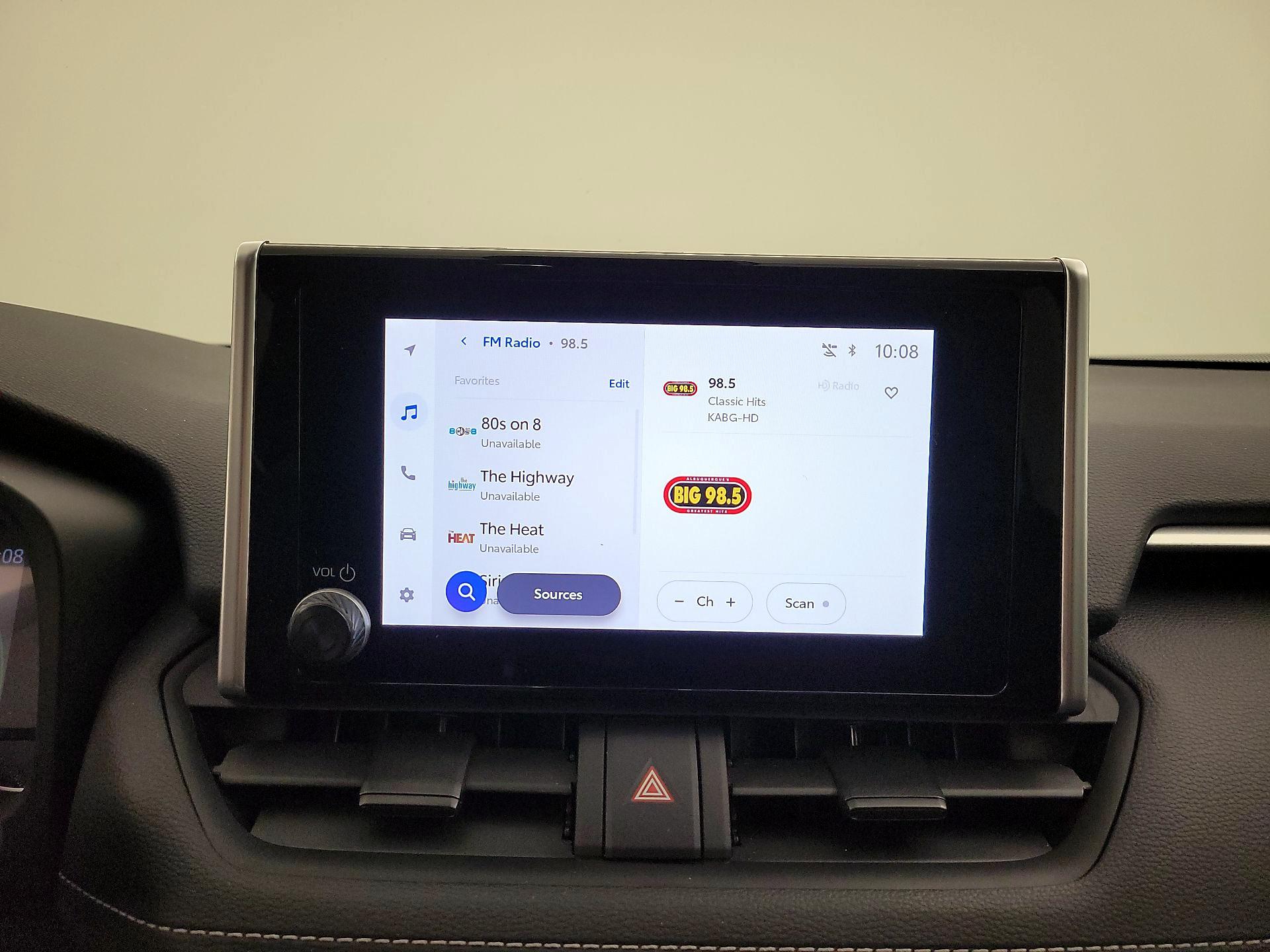 Thumbnail: 2023 Toyota RAV4 - 15